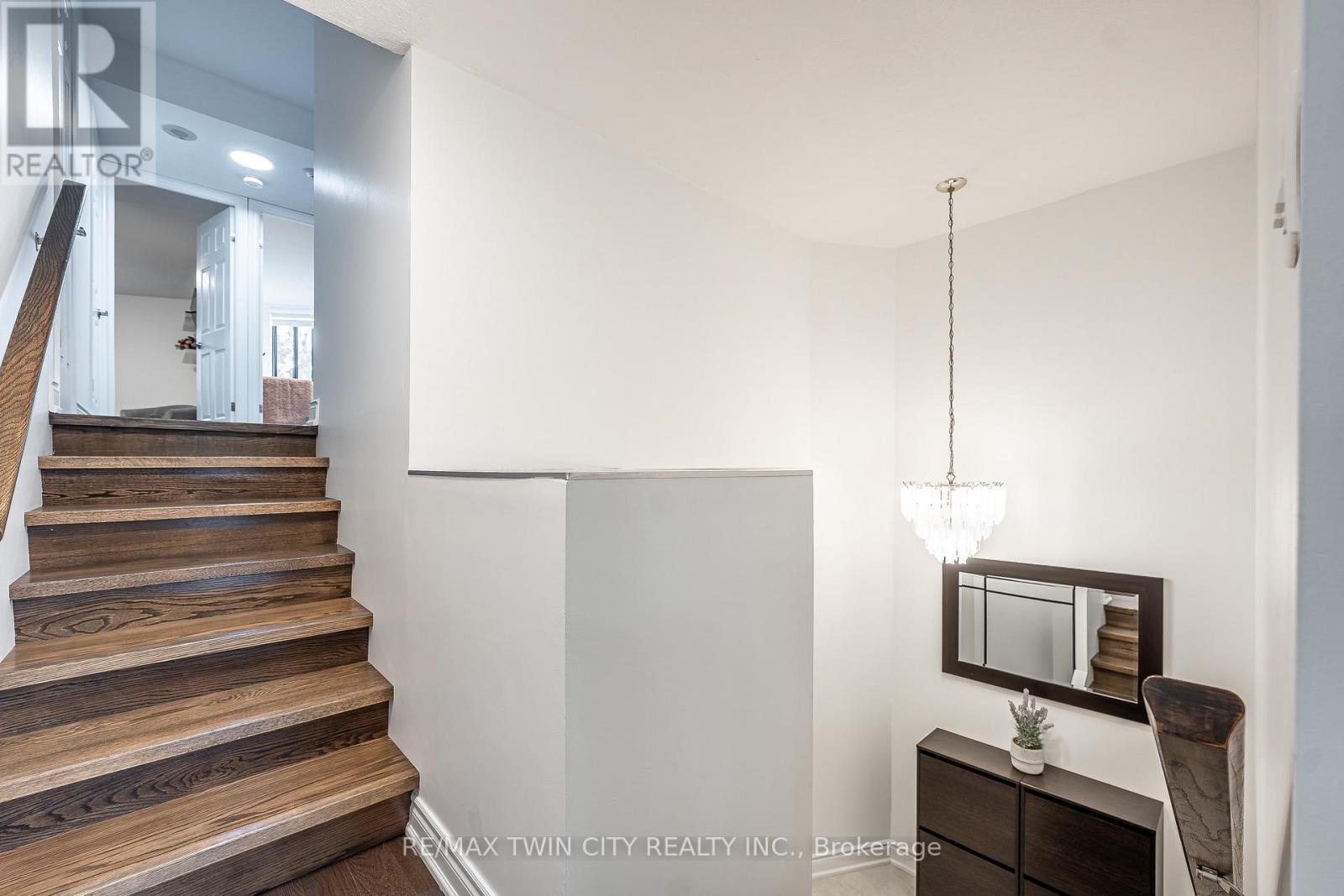 A32 - 288 Mill Road, Toronto, Ontario  M9C 4X7 - Photo 5 - W13714102
