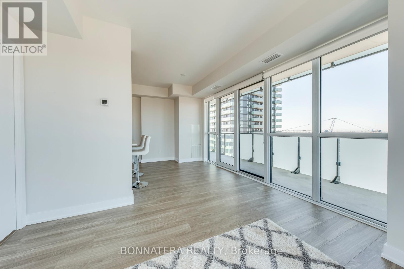 3008 - 430 Square One Drive W, Mississauga, Ontario  L5B 0L6 - Photo 24 - W13714118