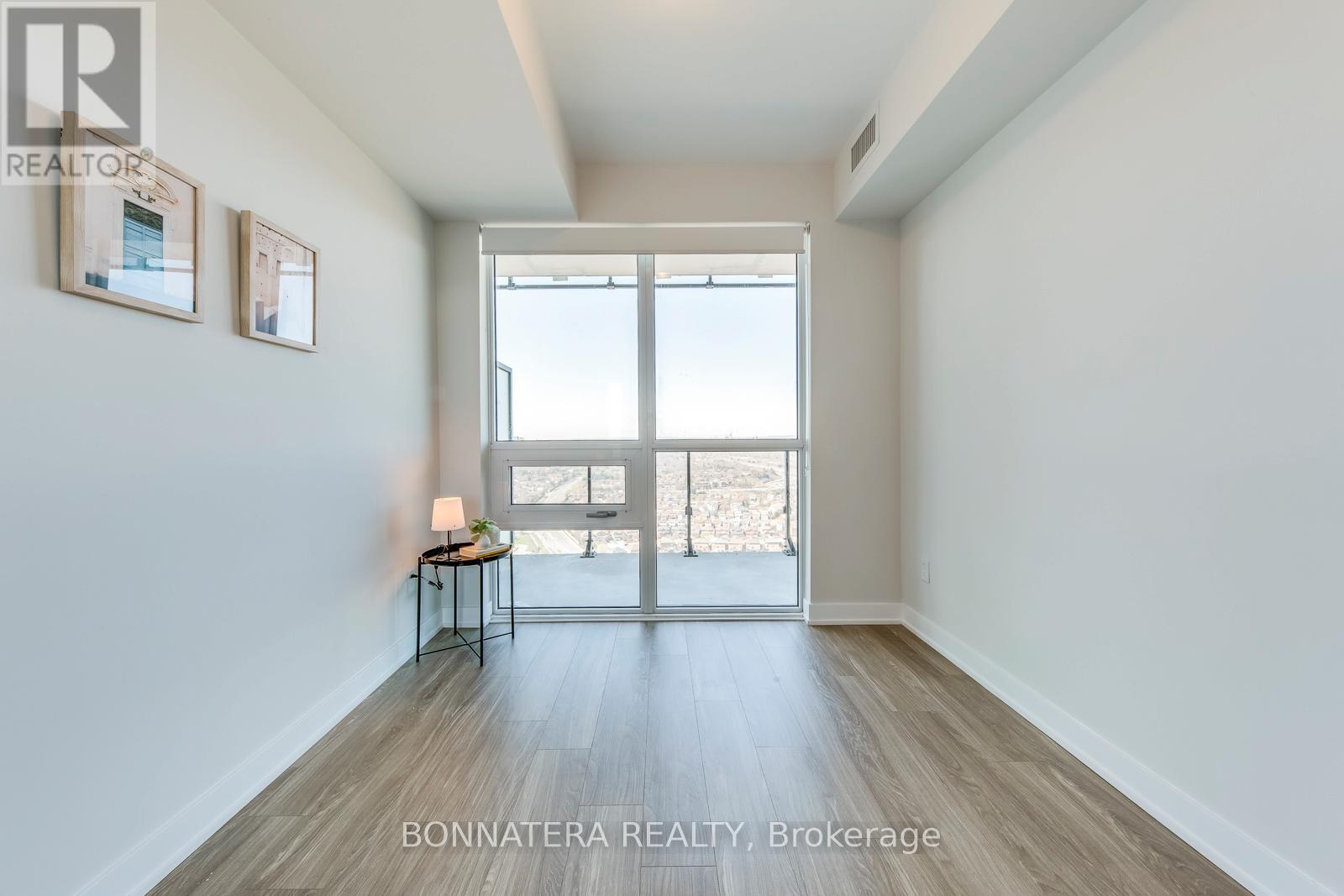 3008 - 430 Square One Drive W, Mississauga, Ontario  L5B 0L6 - Photo 31 - W13714118