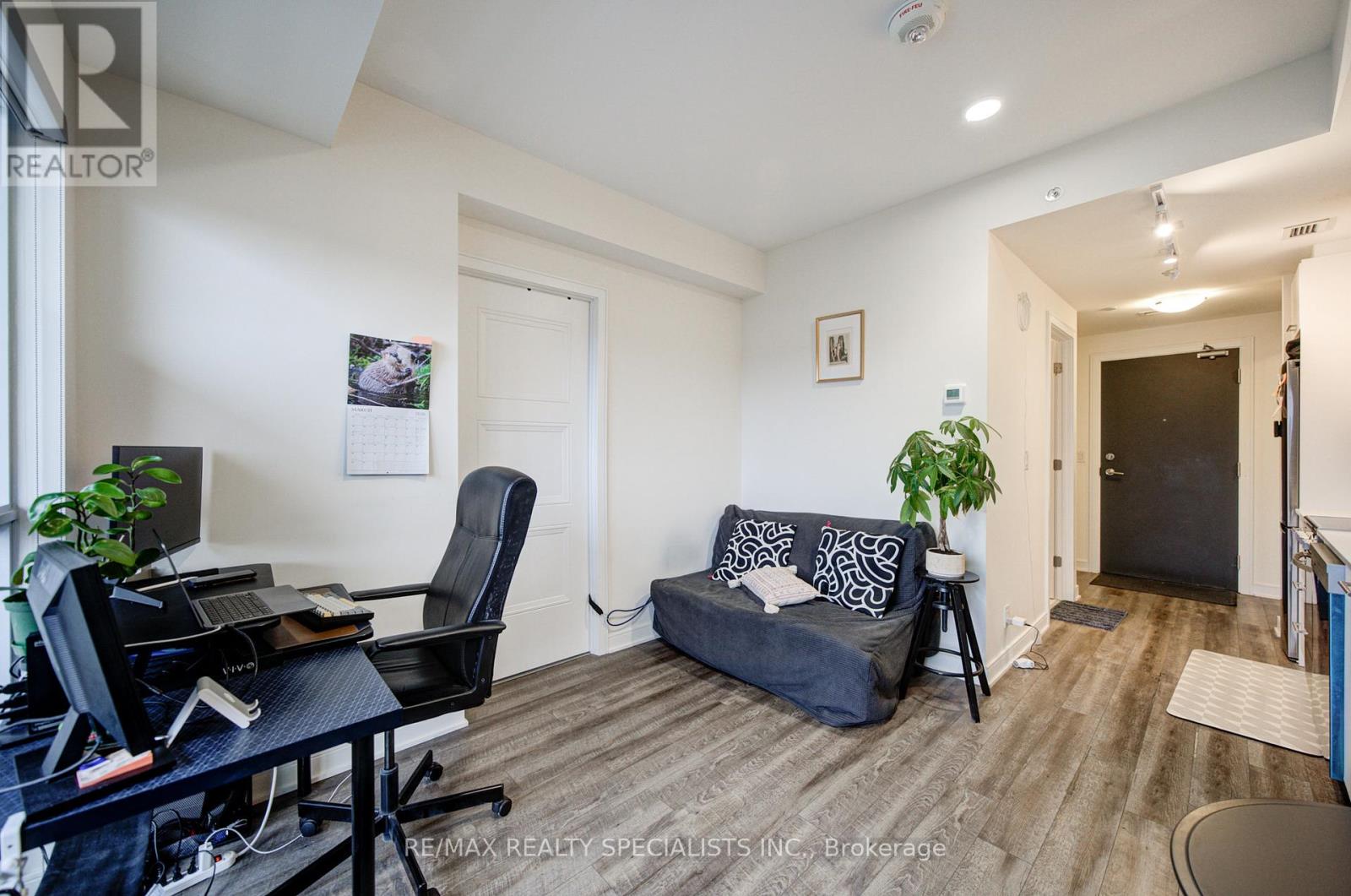 505 - 1 Neighbourhood Lane, Toronto, Ontario  M8Y 0C7 - Photo 13 - W13714222