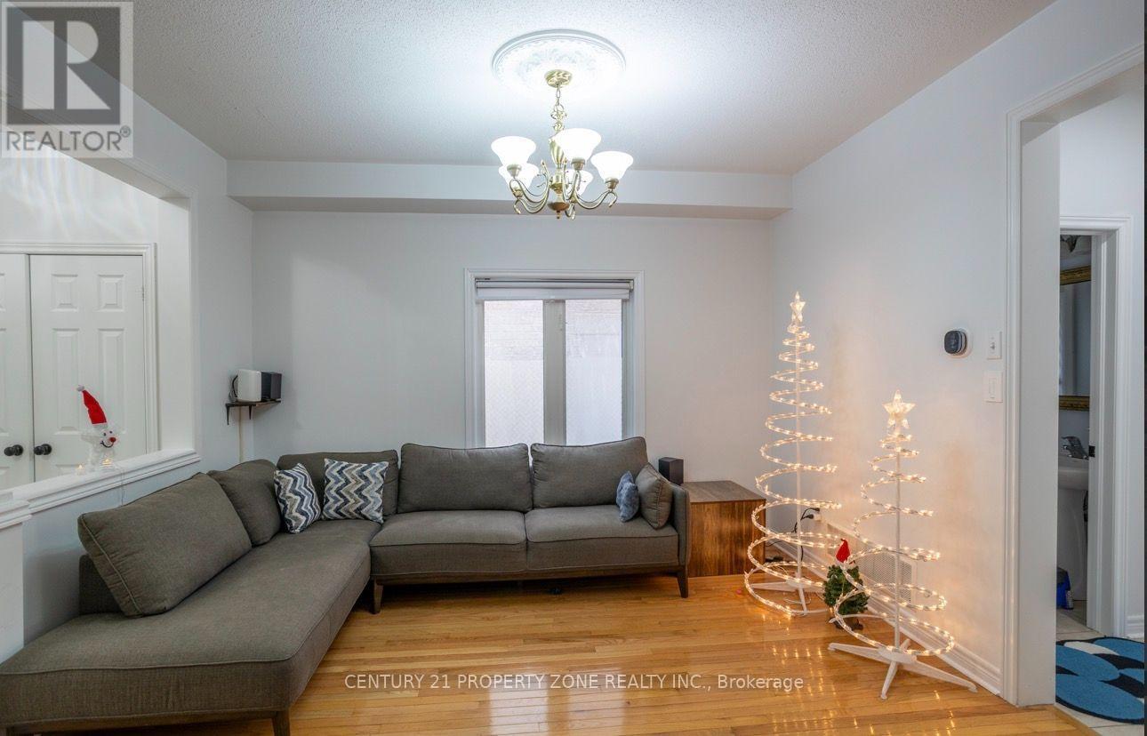 31 Game Creek Crescent, Brampton, Ontario  L7A 0K3 - Photo 5 - W13714252