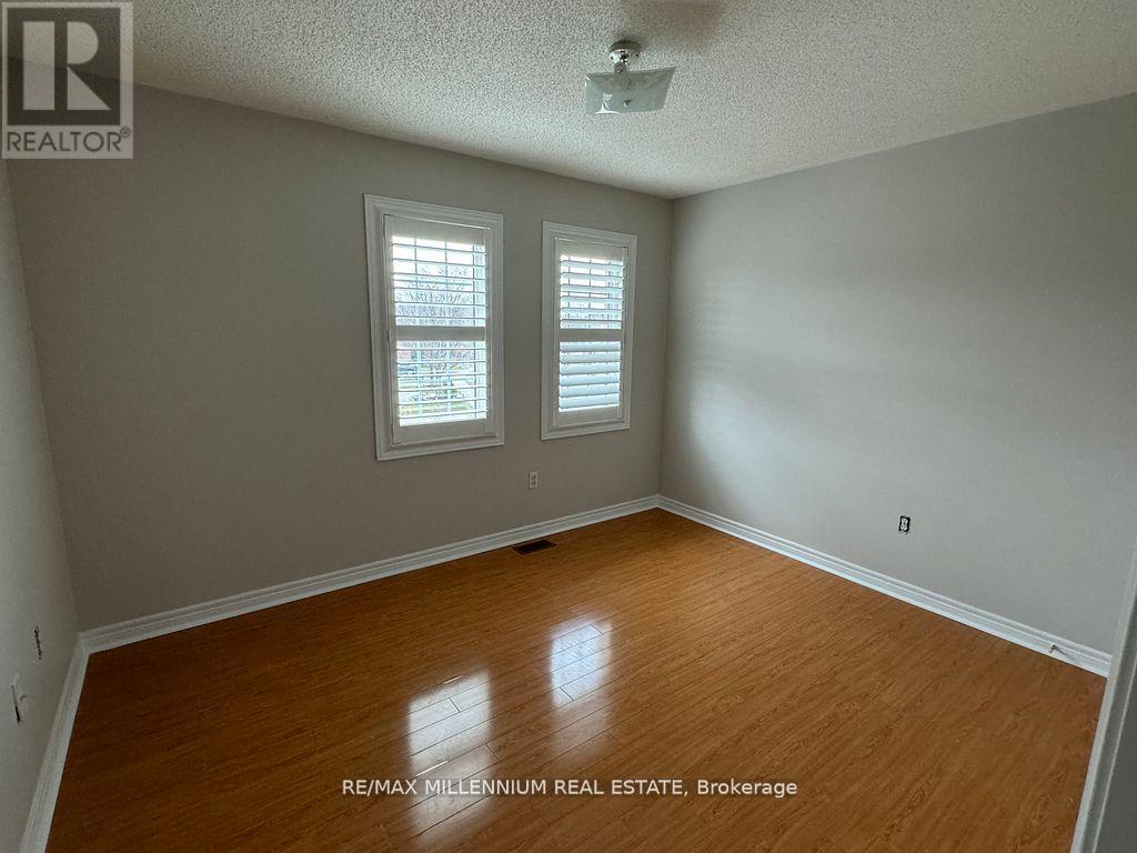 23 Calderstone Drive S, Brampton, Ontario  L6P 2A4 - Photo 4 - W13714264