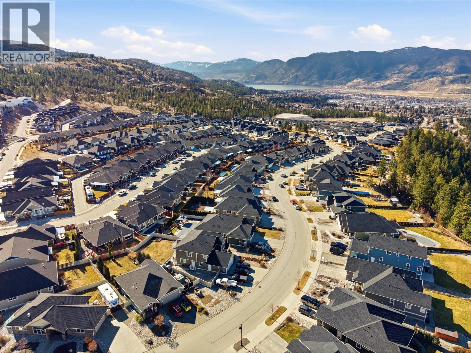2110 Lawrence Avenue, Penticton, British Columbia  V2A 9G6 - Photo 5 - 10398651