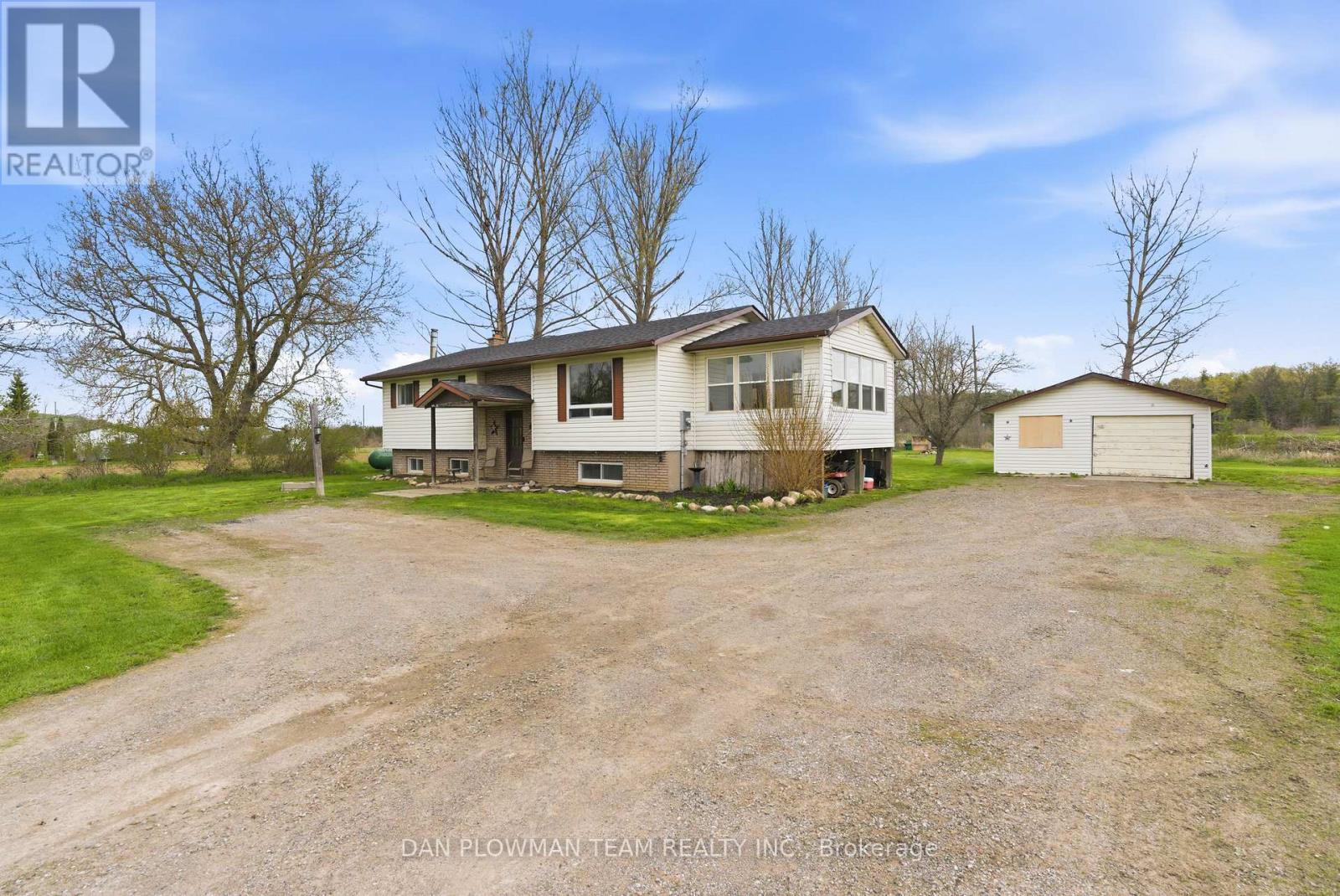 29 HYWOOD ROAD, Otonabee-South Monaghan, Ontario