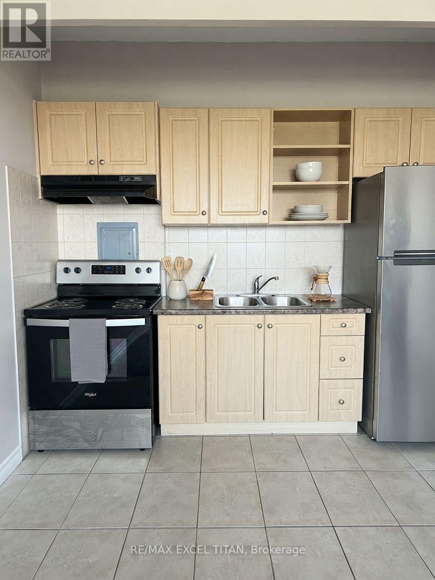 639d - 468 Ottawa Street, Hamilton, Ontario  L8H 4A6 - Photo 5 - X13714218