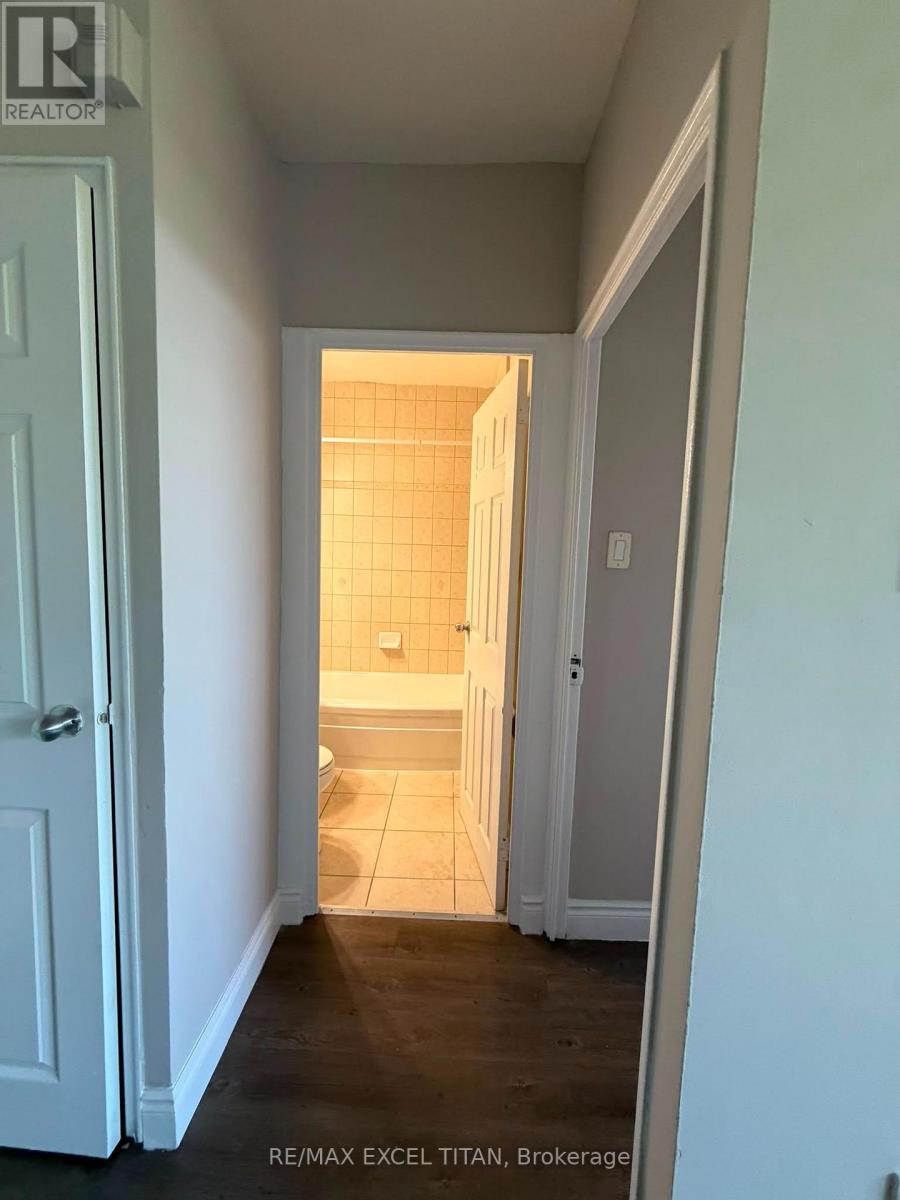 639d - 468 Ottawa Street, Hamilton, Ontario  L8H 4A6 - Photo 6 - X13714218