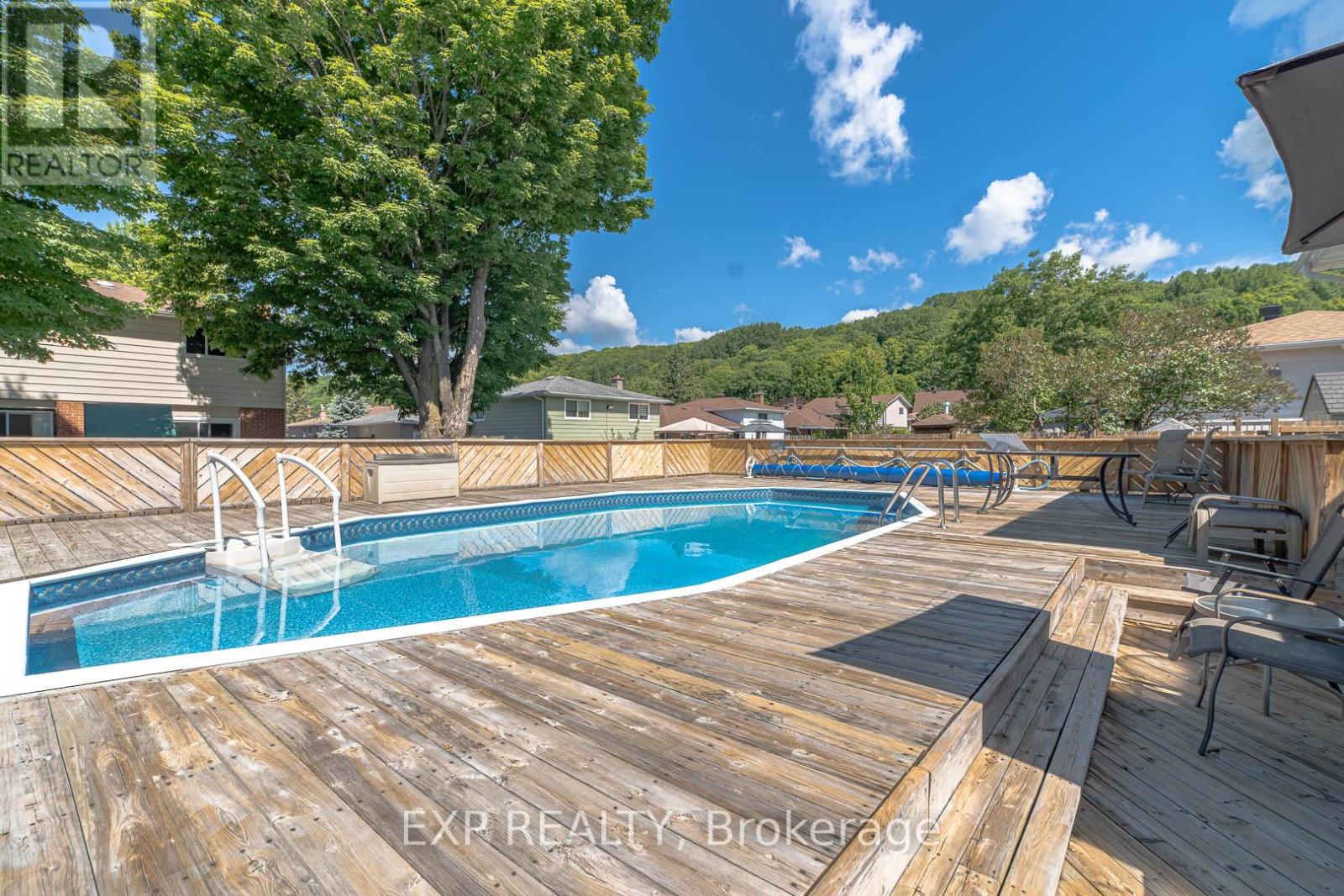 10 Kathryn Crescent, North Bay, Ontario  P1B 8P4 - Photo 33 - X13714228