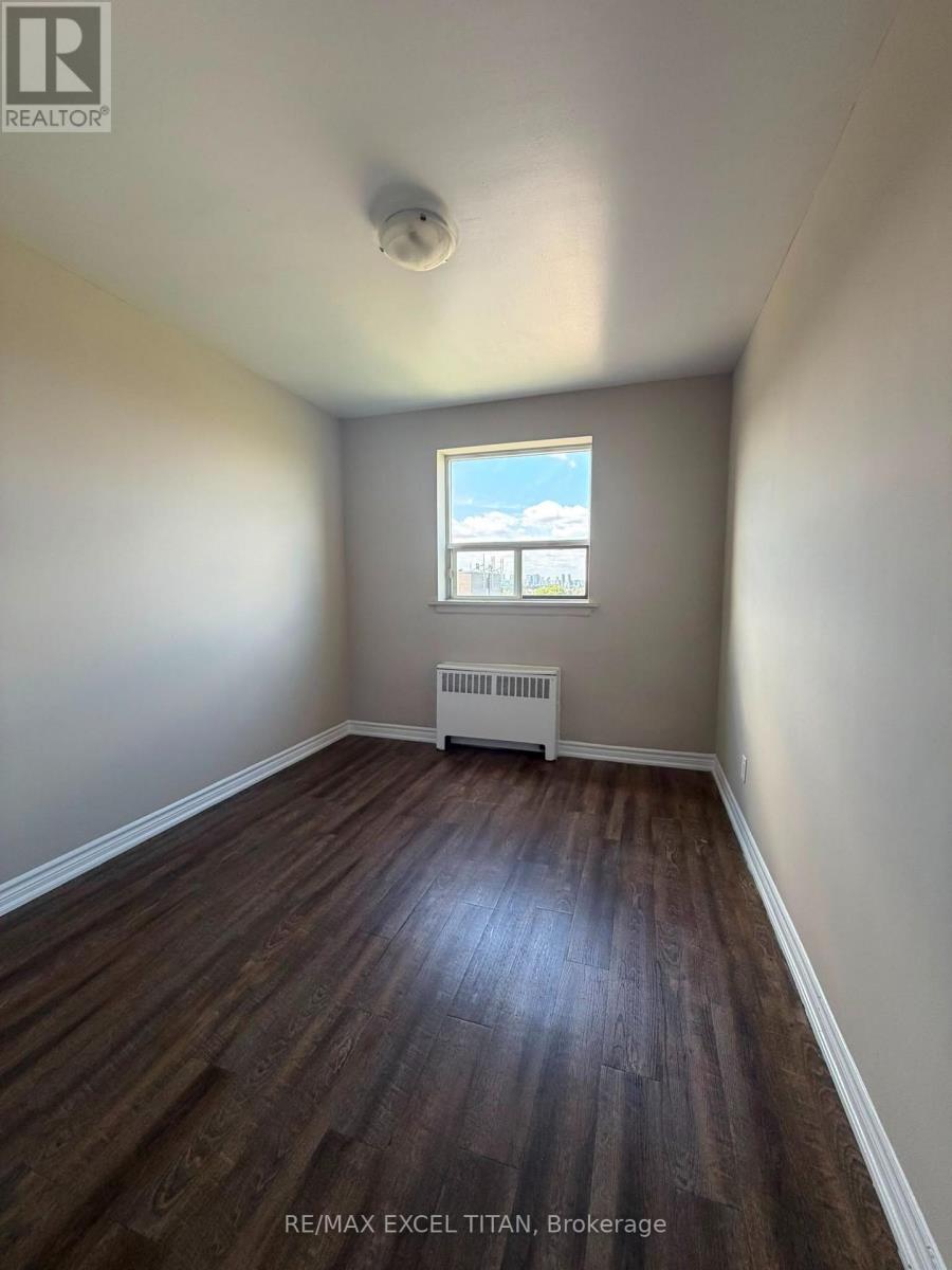 739d - 468 Ottawa Street, Hamilton, Ontario  L8H 4A6 - Photo 6 - X13714234