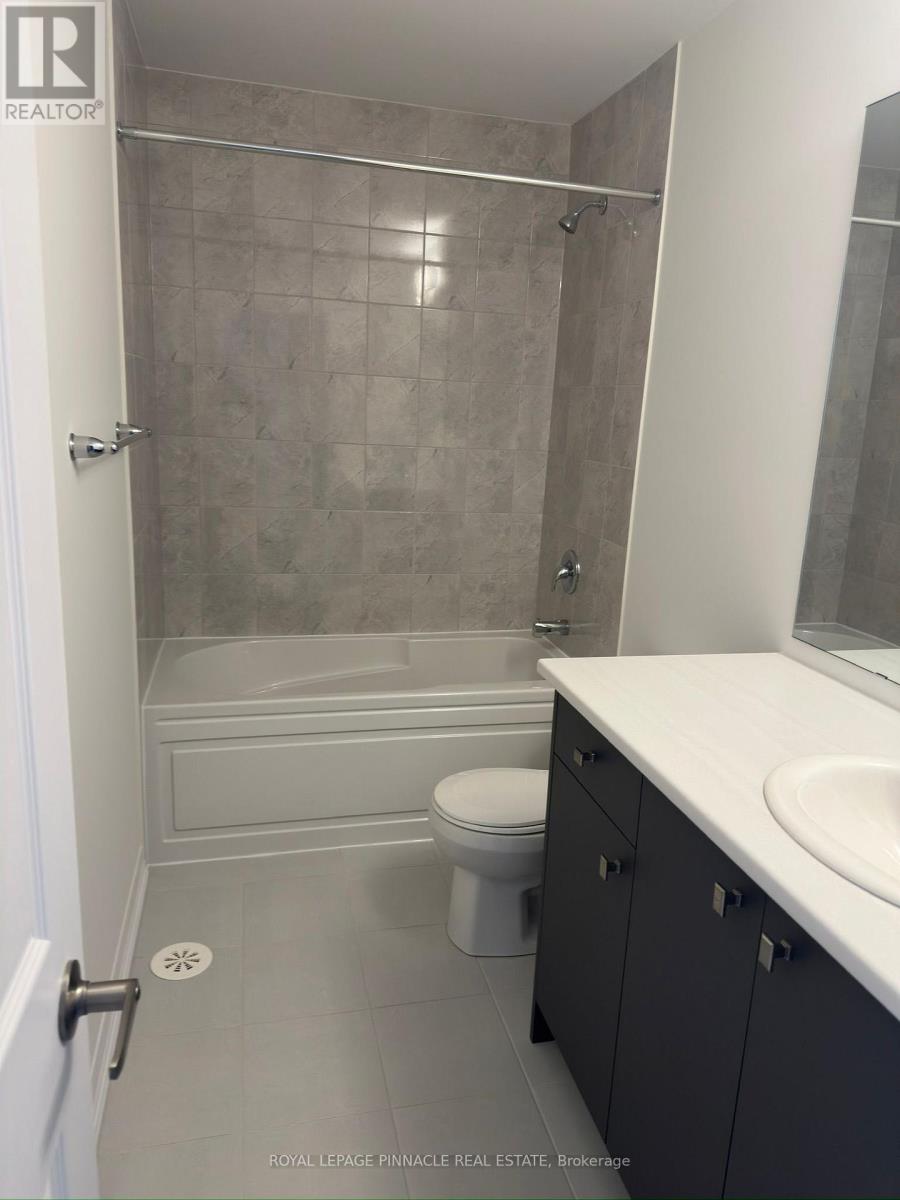 12 Kensington Road, Haldimand, Ontario  N3W 0J9 - Photo 14 - X13714244