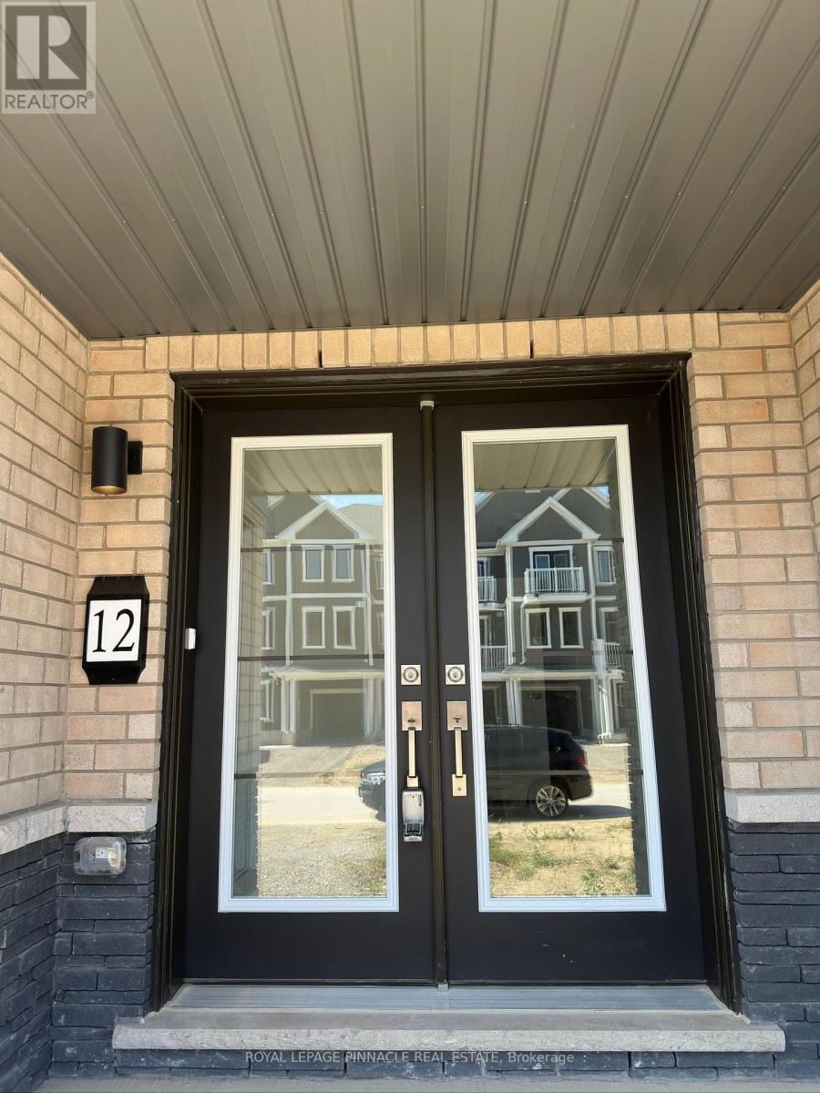 12 Kensington Road, Haldimand, Ontario  N3W 0J9 - Photo 2 - X13714244