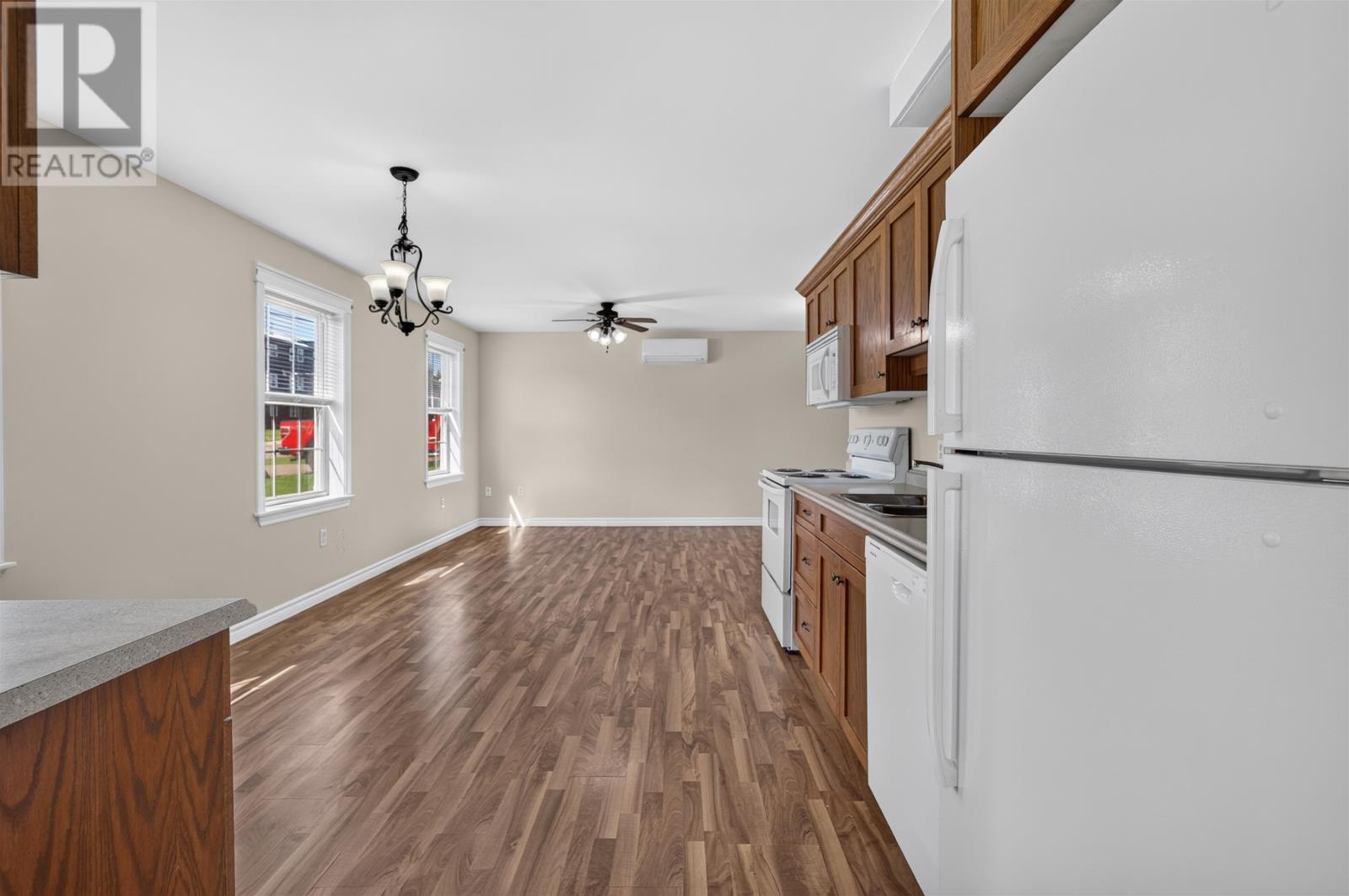 319 Jennifer, Summerside, Prince Edward Island  C1N 6L8 - Photo 12 - 202621567