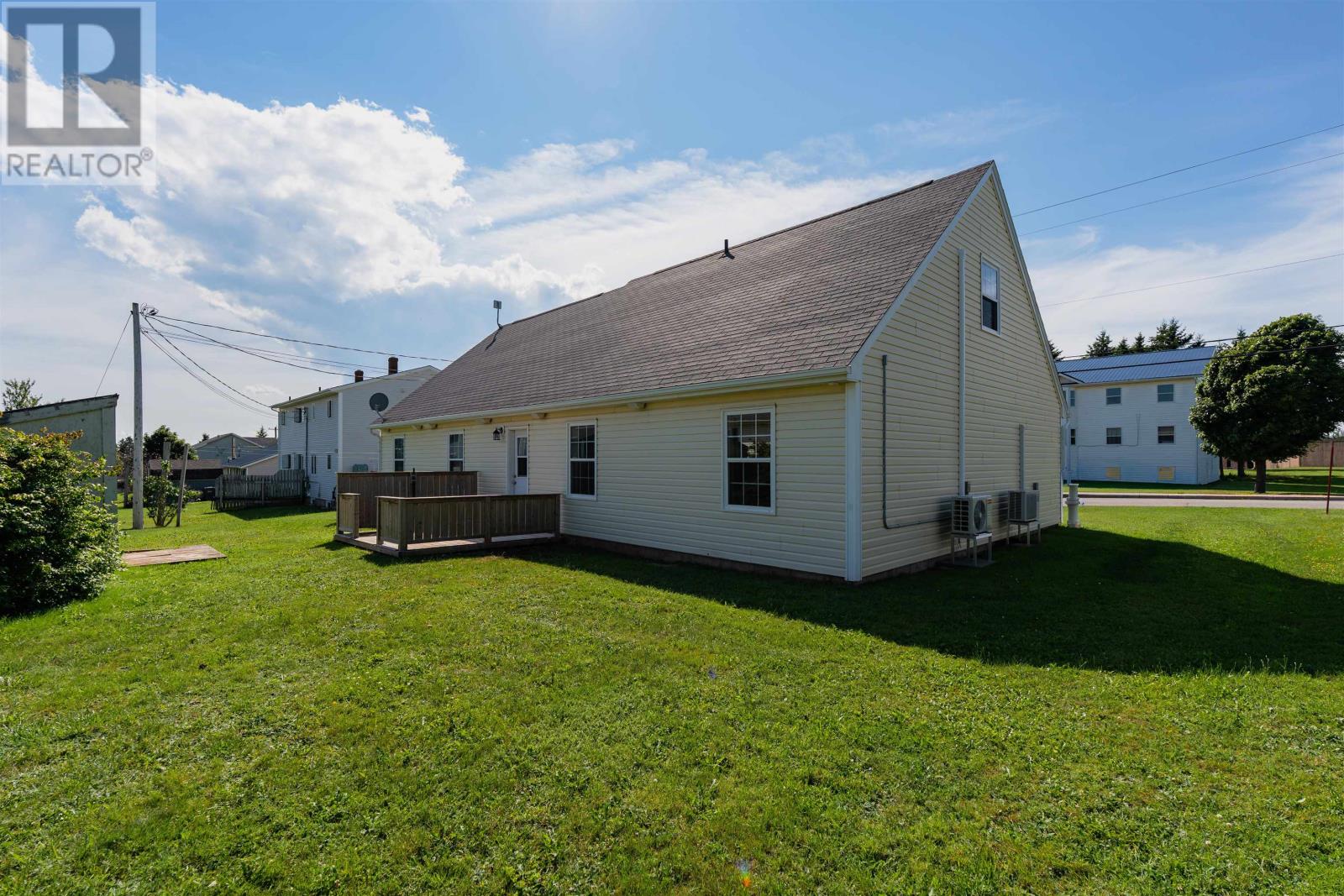 319 Jennifer, Summerside, Prince Edward Island  C1N 6L8 - Photo 6 - 202621567