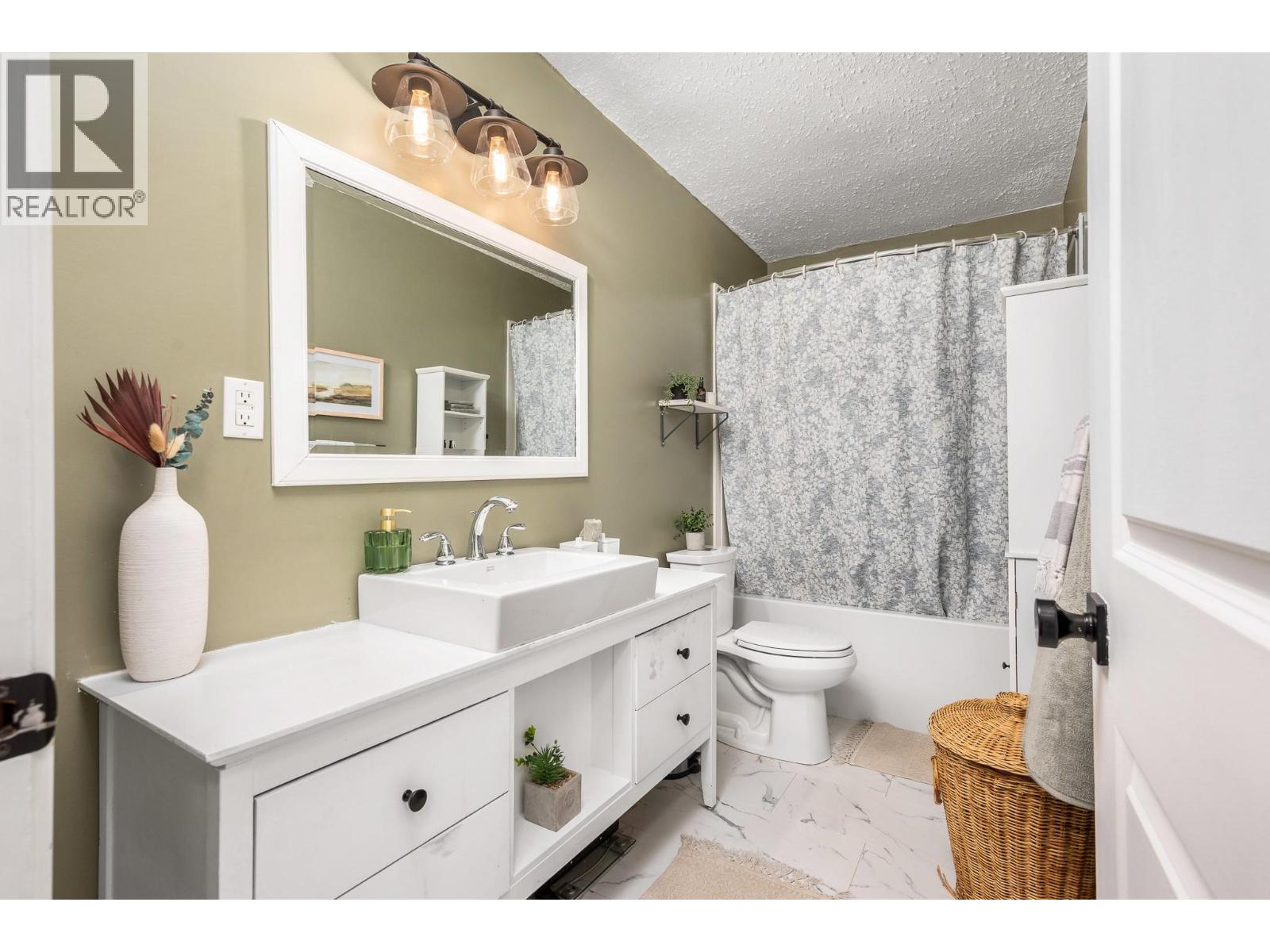 792 Fraser Road, Lumby, British Columbia  V0E 2G7 - Photo 30 - 10392632