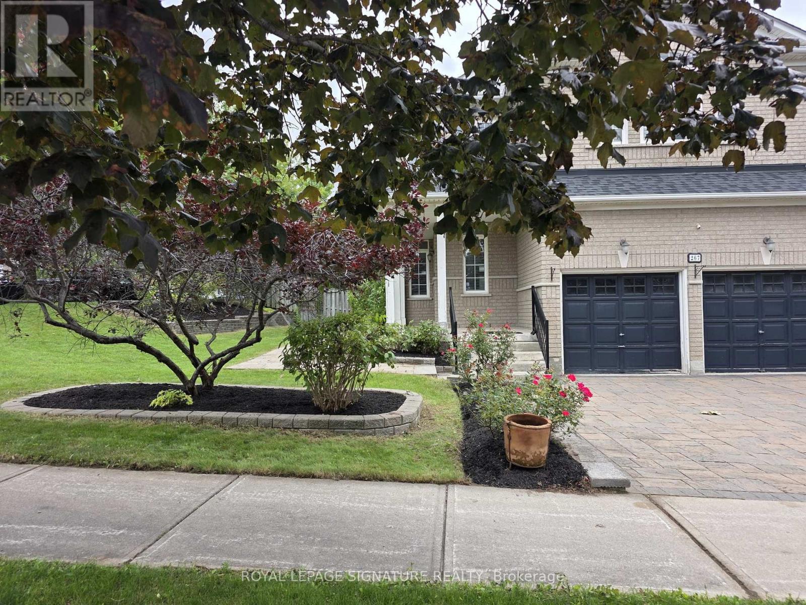 267 Laurentian Avenue, Mississauga, Ontario  L4Z 2S4 - Photo 3 - W13700528