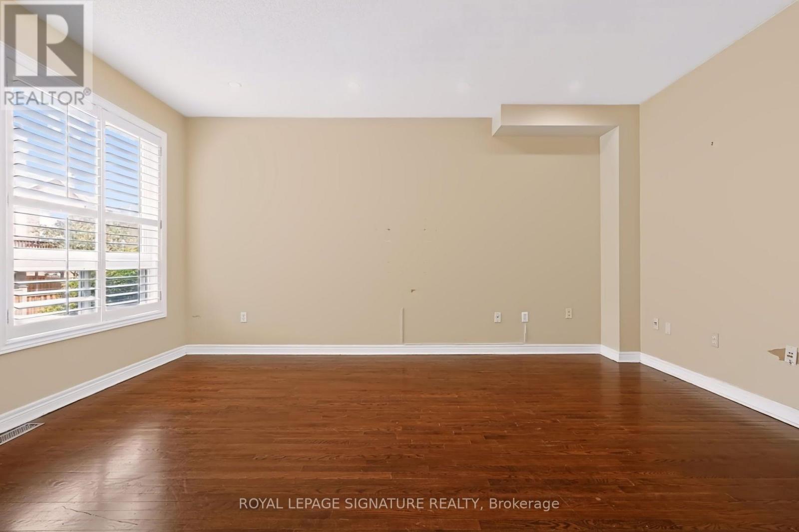 267 Laurentian Avenue, Mississauga, Ontario  L4Z 2S4 - Photo 16 - W13700528