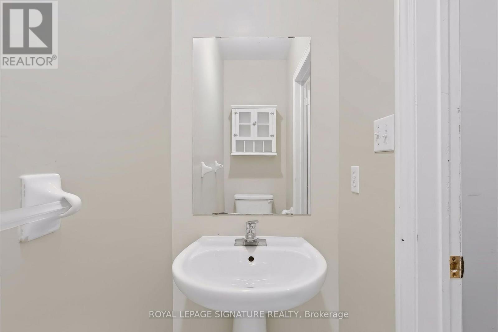 267 Laurentian Avenue, Mississauga, Ontario  L4Z 2S4 - Photo 34 - W13700528