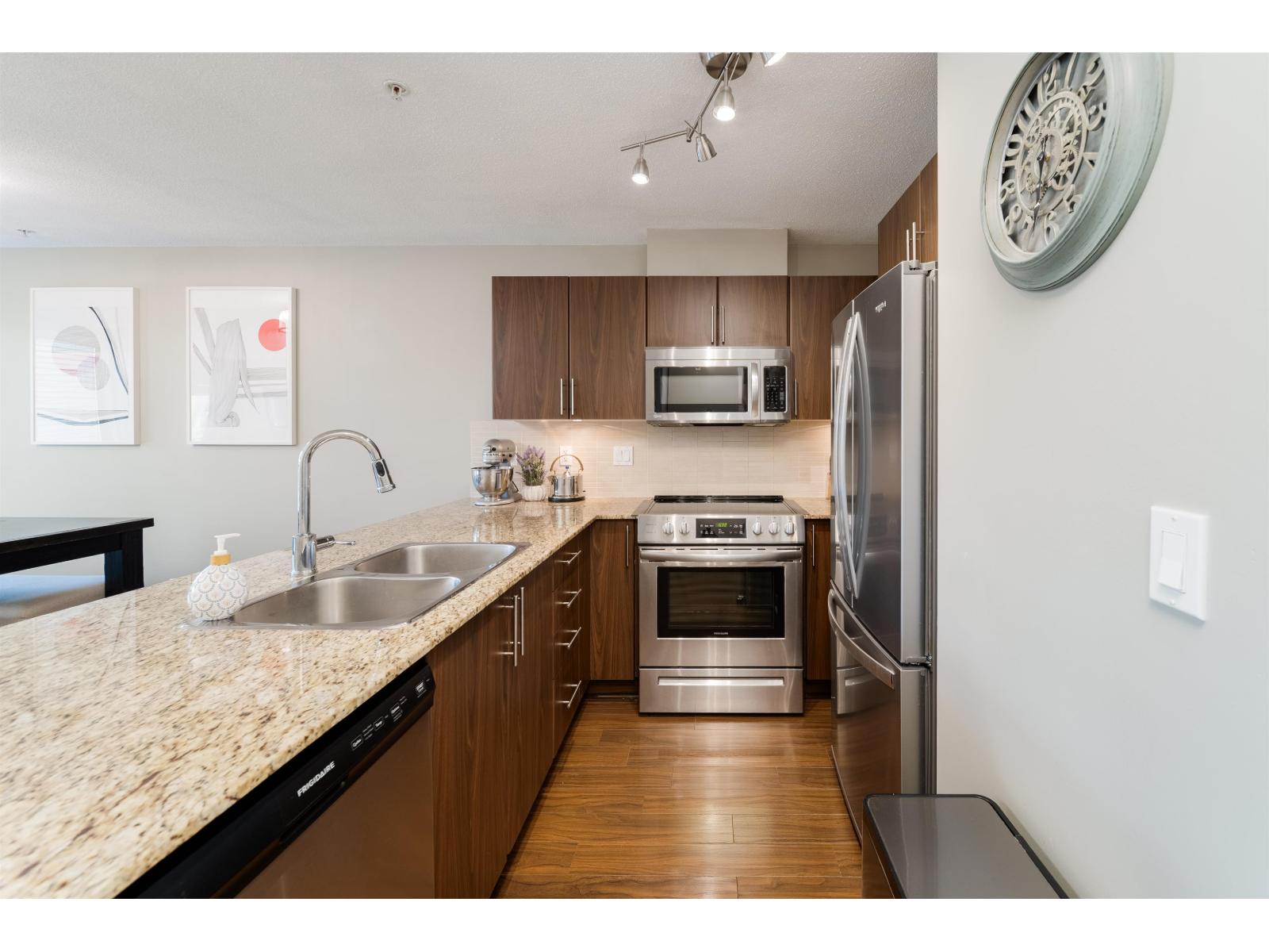 D207 8929 202 Street, Langley, British Columbia V1M 0B4 - Photo 12 - R3158989