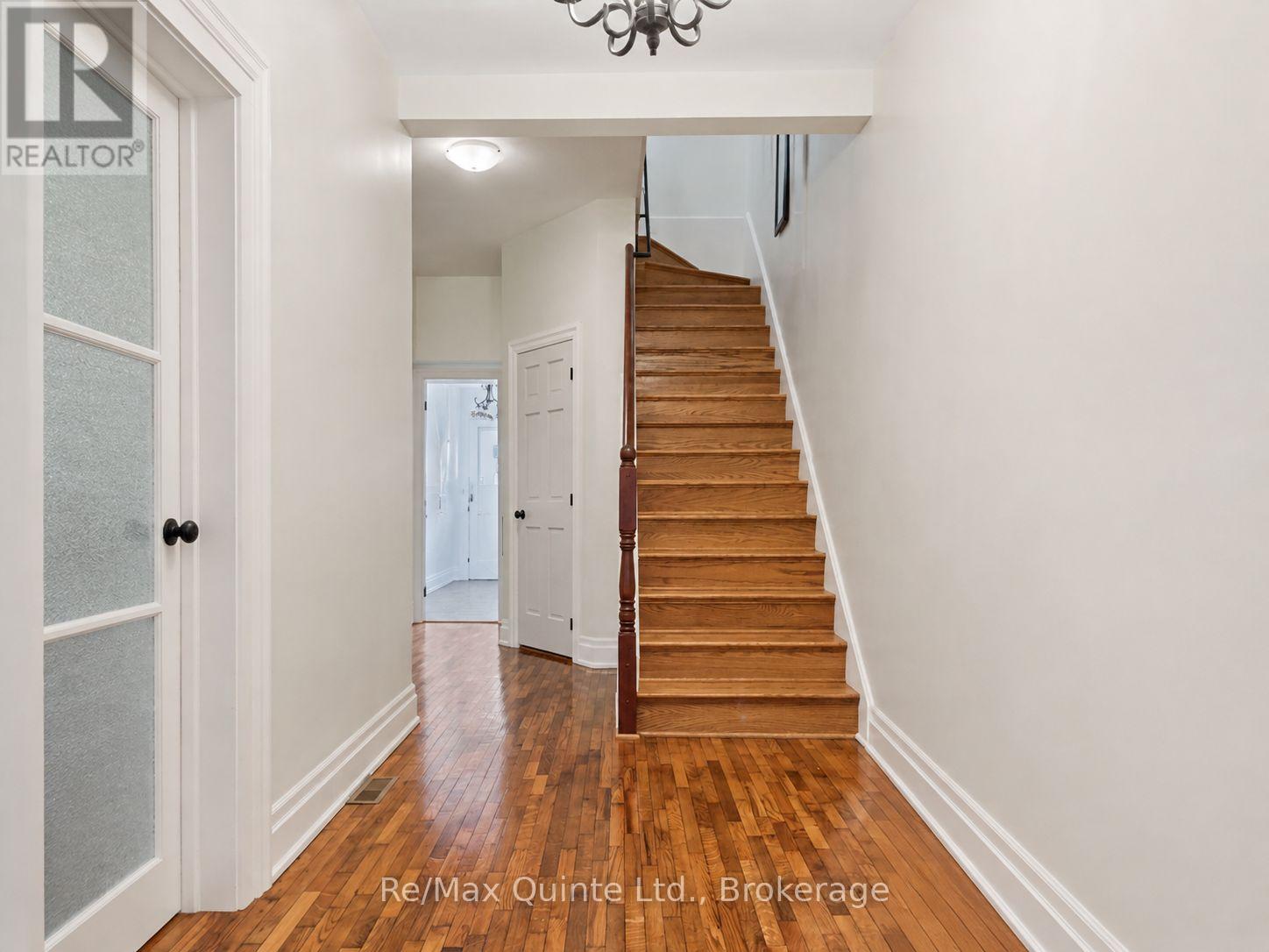 296 Coleman Street — photo 2