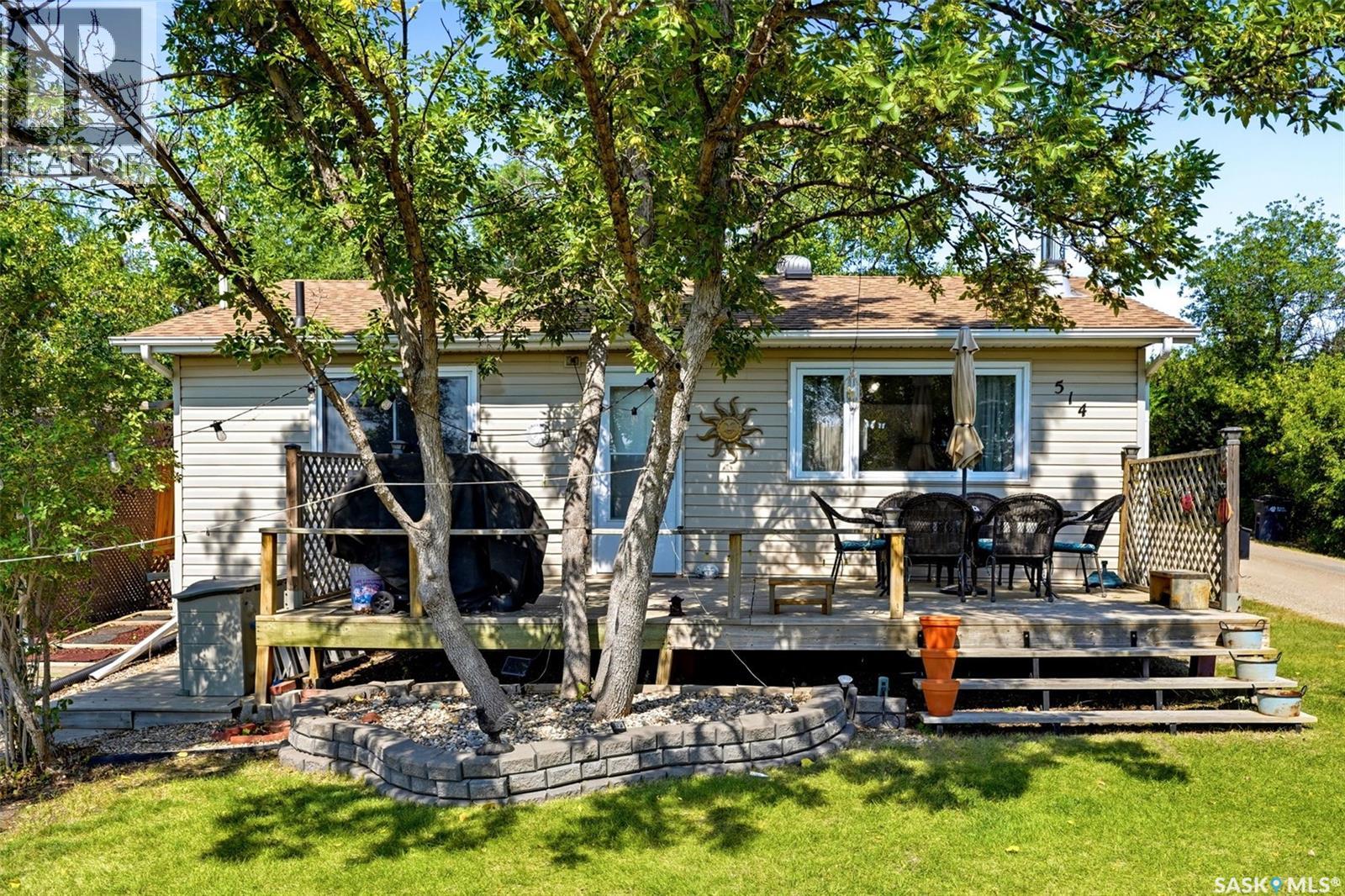 514 Idylewylde Avenue, Saskatchewan Beach, Saskatchewan  S0G 4L0 - Photo 2 - SK046641