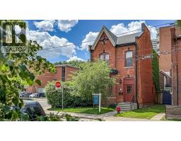 146 FOREST Avenue, Hamilton, Ontario