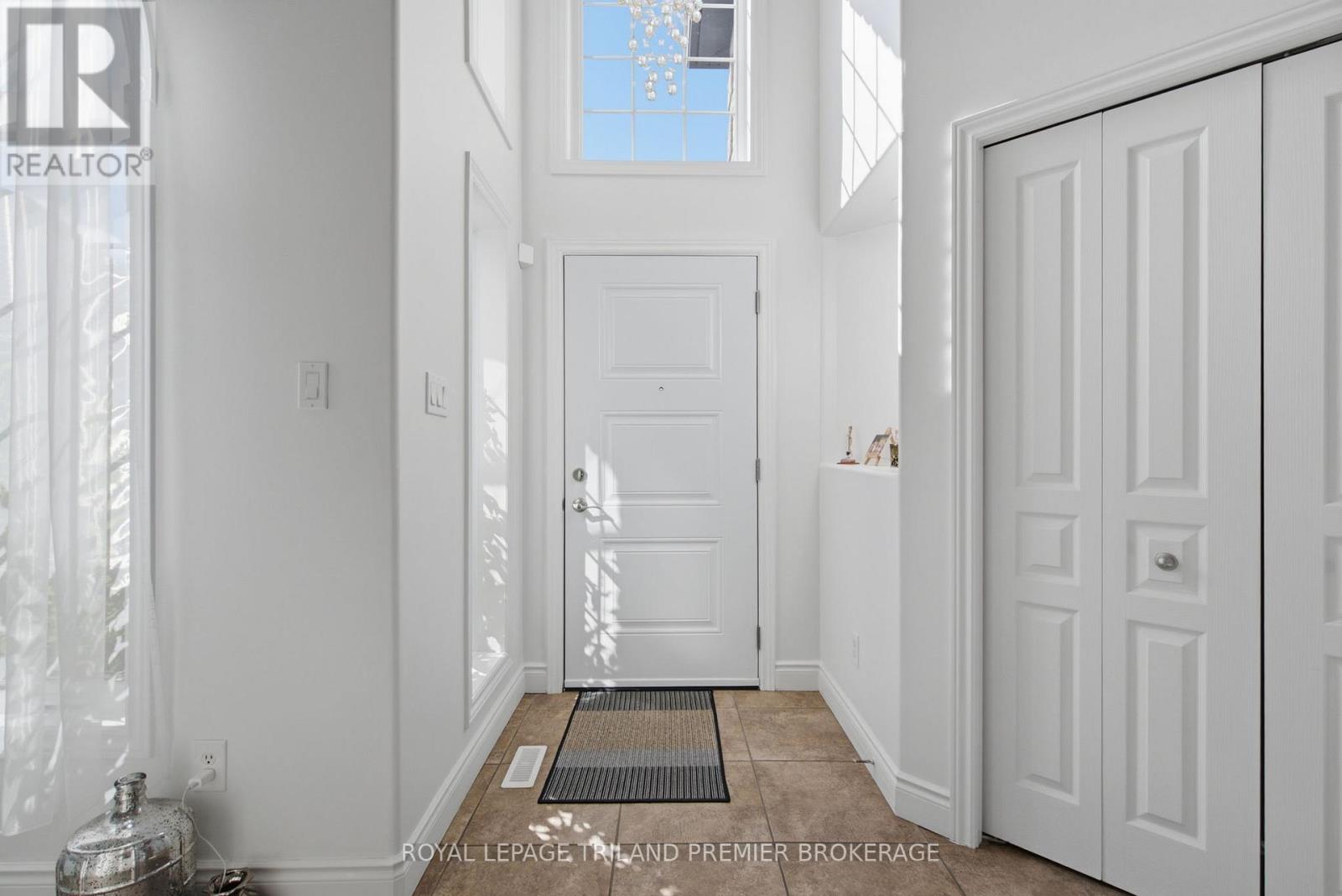 570 Garibaldi Avenue, London North, Ontario  N5X 4K2 - Photo 3 - X13714324