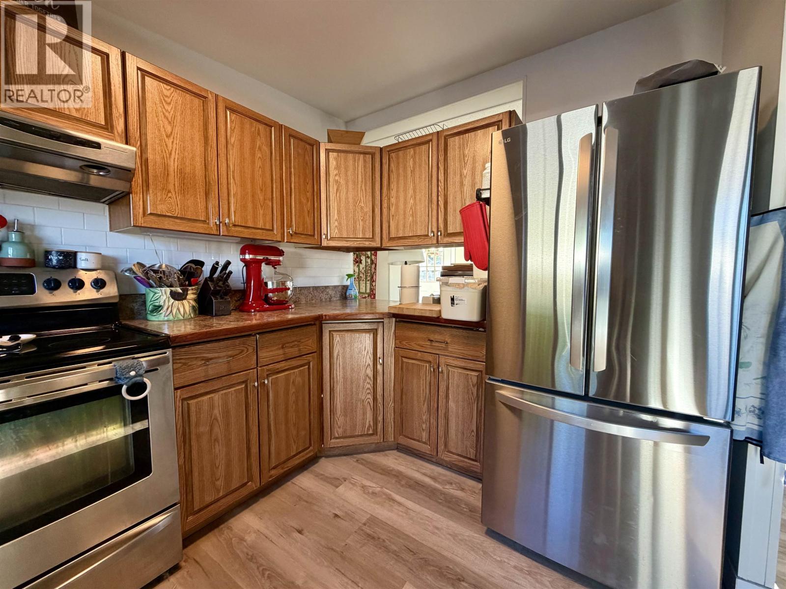 7360 Dawson Road, Prince George, British Columbia  V2K 5B5 - Photo 2 - R3158941