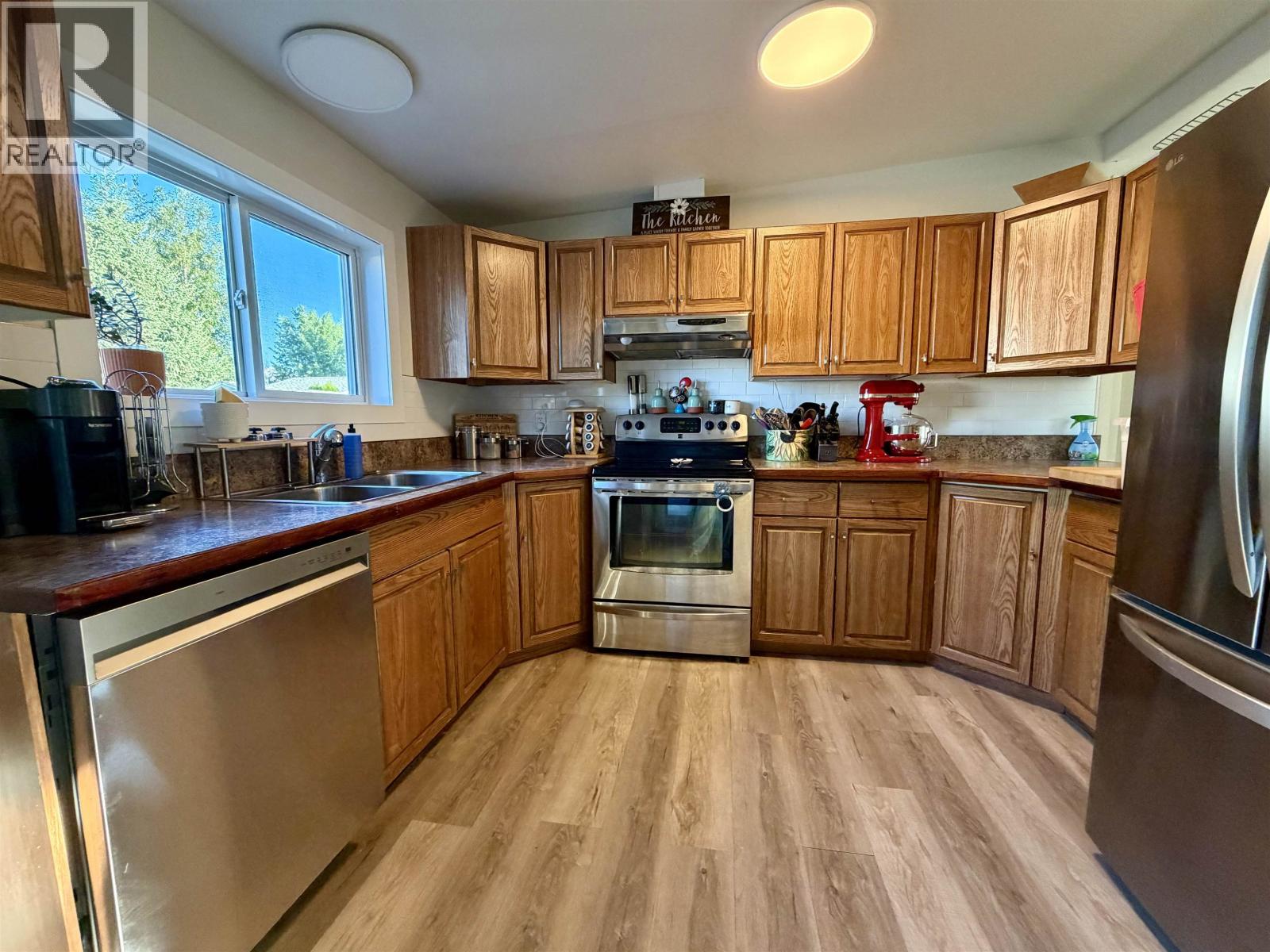 7360 Dawson Road, Prince George, British Columbia  V2K 5B5 - Photo 3 - R3158941