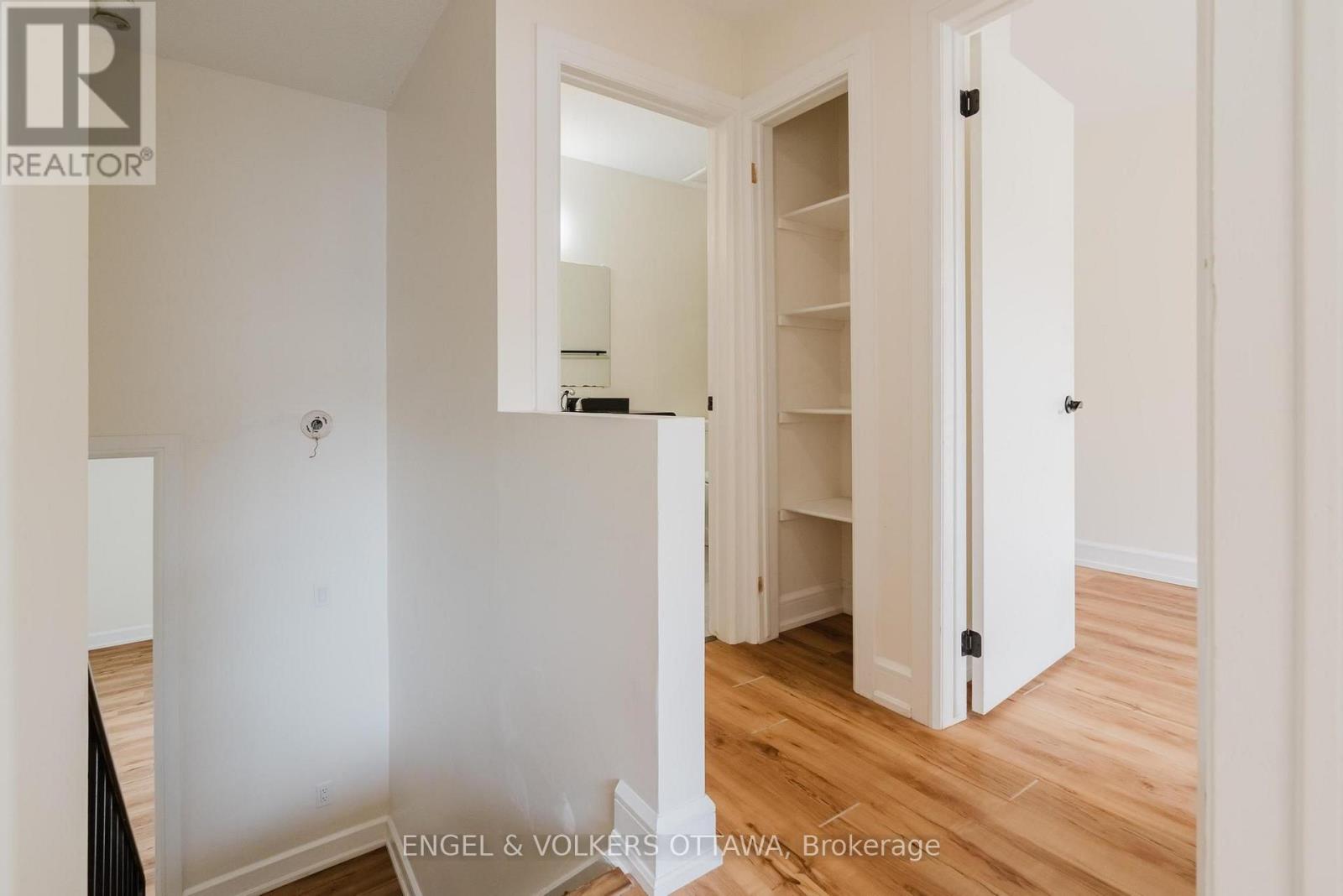 8 Almond Lane, Ottawa, Ontario  K2L 3T2 - Photo 19 - X13714340