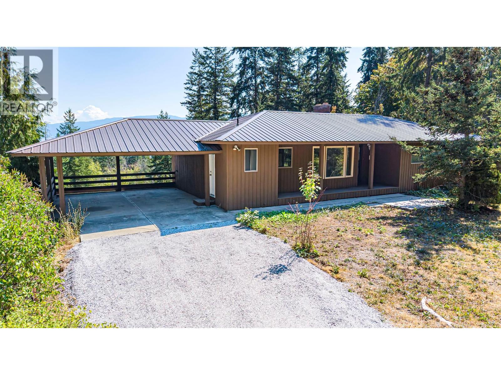 4358 Chamberlaine Road, Spallumcheen, British Columbia  V4Y 0M1 - Photo 3 - 10398457