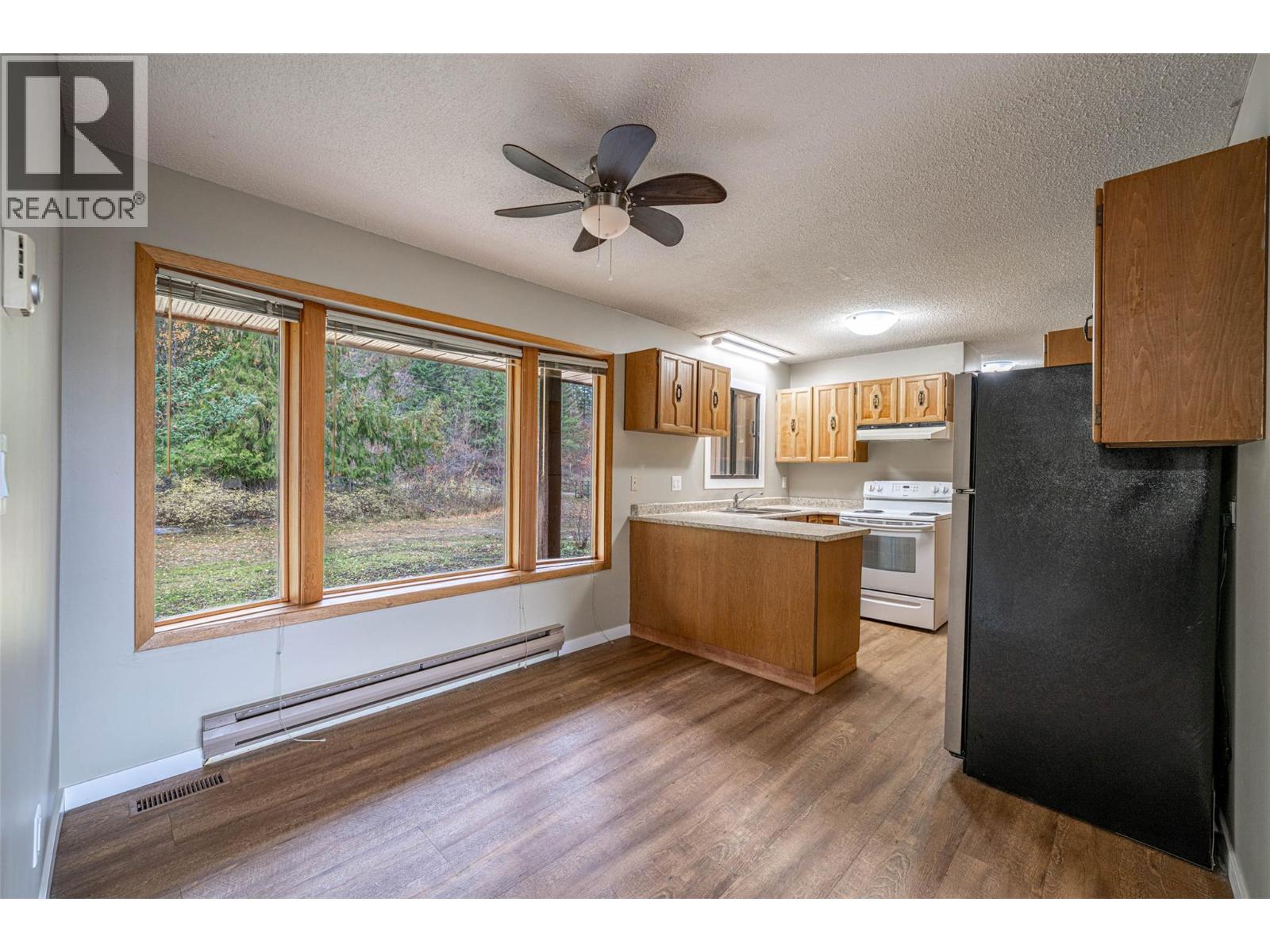 4358 Chamberlaine Road, Spallumcheen, British Columbia  V4Y 0M1 - Photo 14 - 10398457