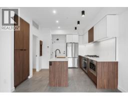 612 623 KEMSLEY AVENUE, Coquitlam, British Columbia