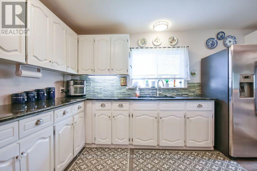 976 Yonge Street, Midland, Ontario  L4R 2E7 - Photo 9 - S13714356