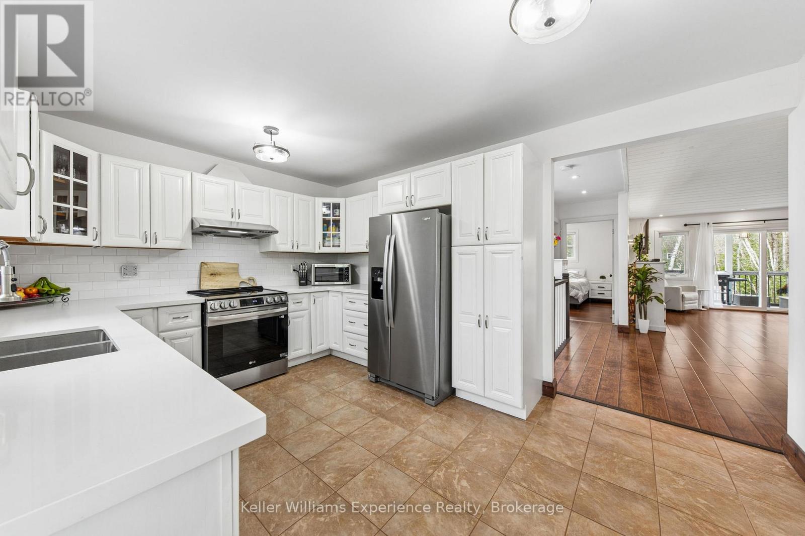 66 Albion Lane, Tiny, Ontario  L9M 1R3 - Photo 9 - S13714400