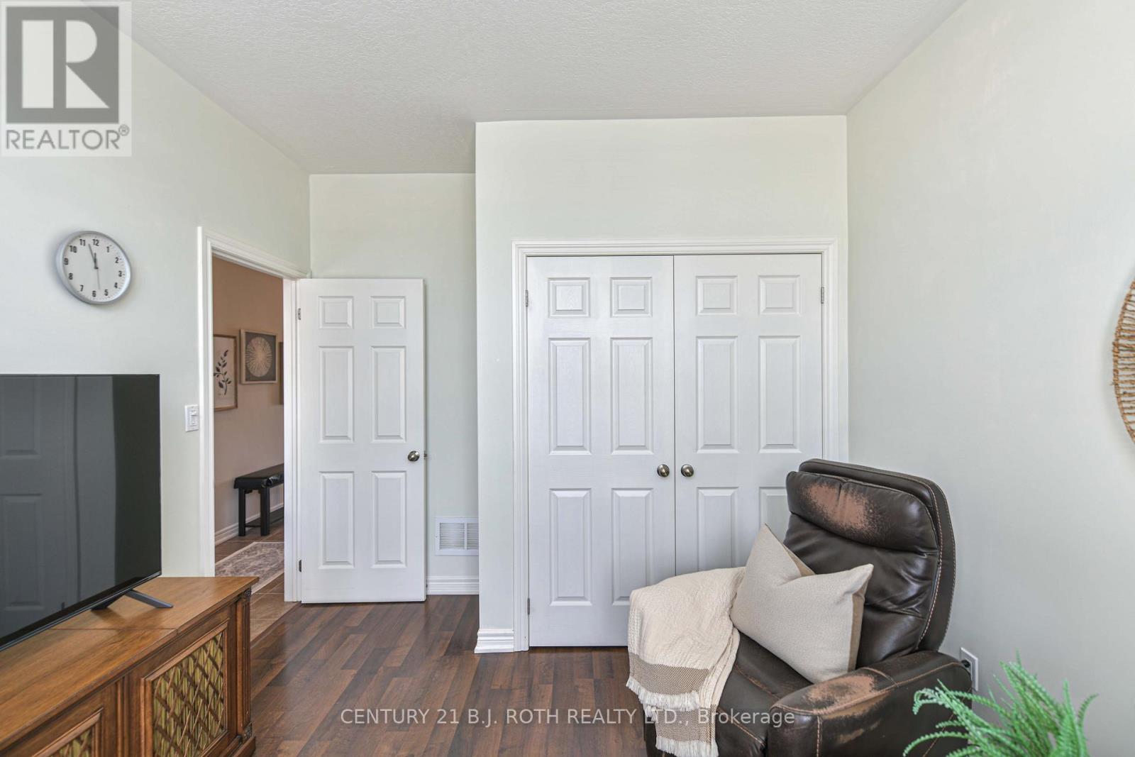 10 Canterbury Circle, Orillia, Ontario  L3V 0C9 - Photo 22 - S13714390