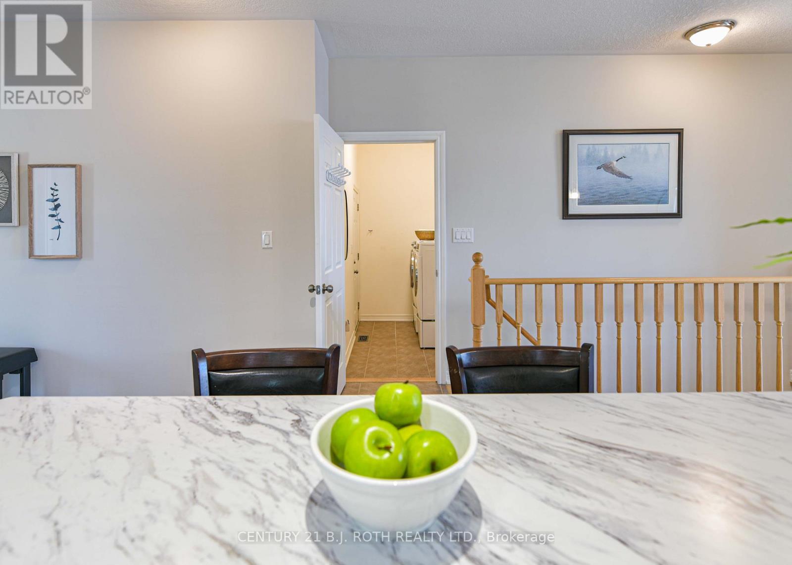 10 Canterbury Circle, Orillia, Ontario  L3V 0C9 - Photo 25 - S13714390