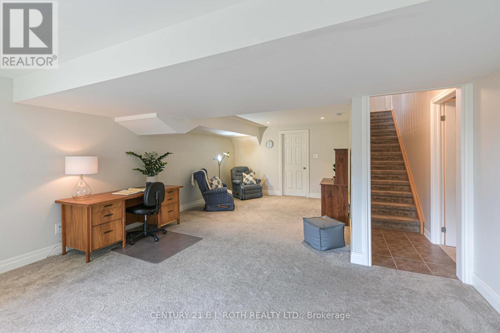 10 Canterbury Circle, Orillia, Ontario  L3V 0C9 - Photo 29 - S13714390