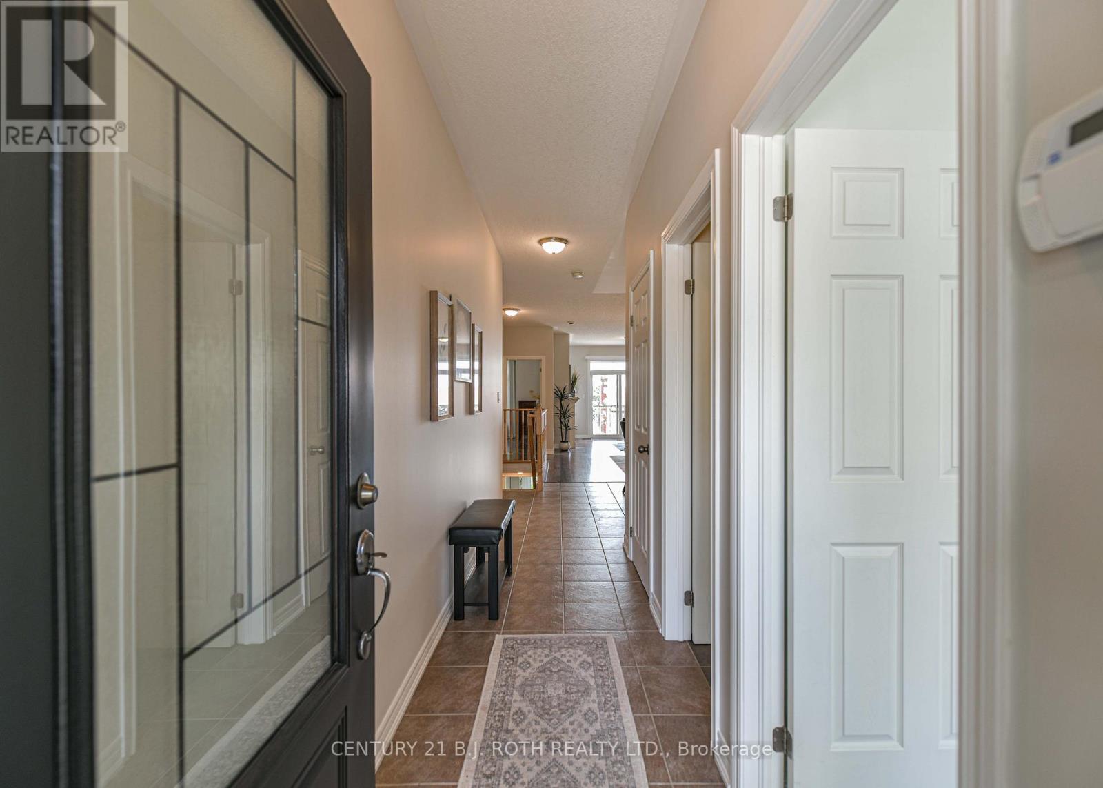 10 Canterbury Circle, Orillia, Ontario  L3V 0C9 - Photo 5 - S13714390