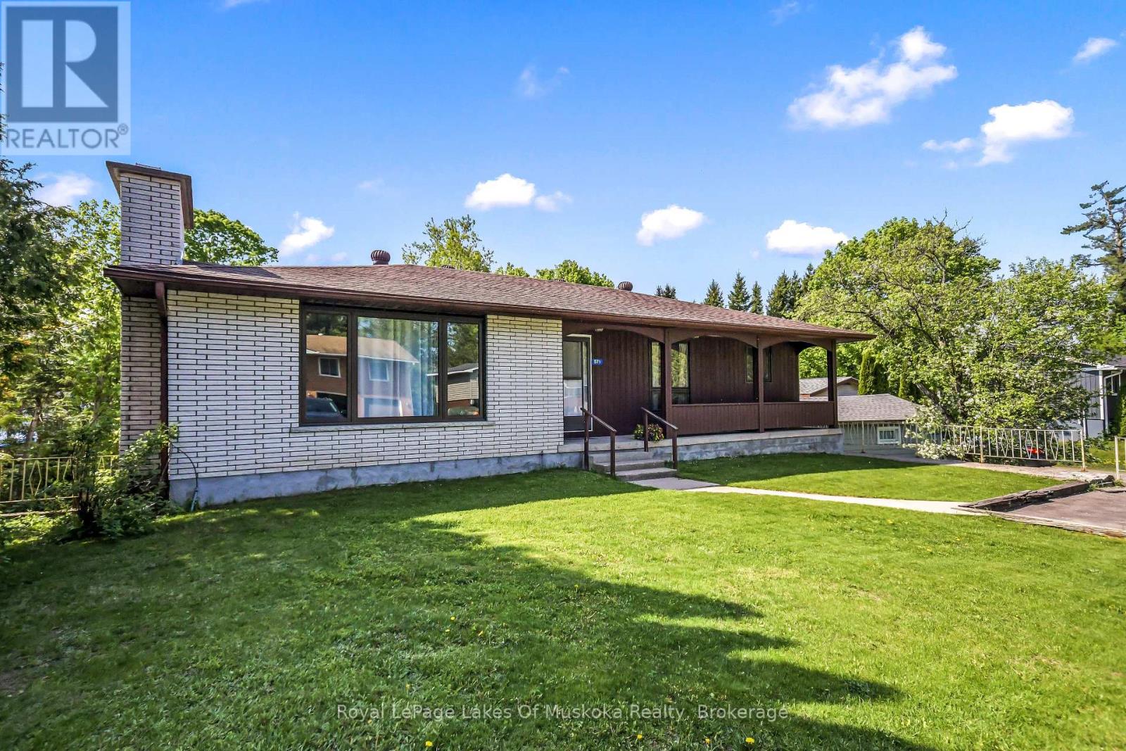 571 David Street E, Gravenhurst, Ontario  P1P 1M1 - Photo 3 - X13714344