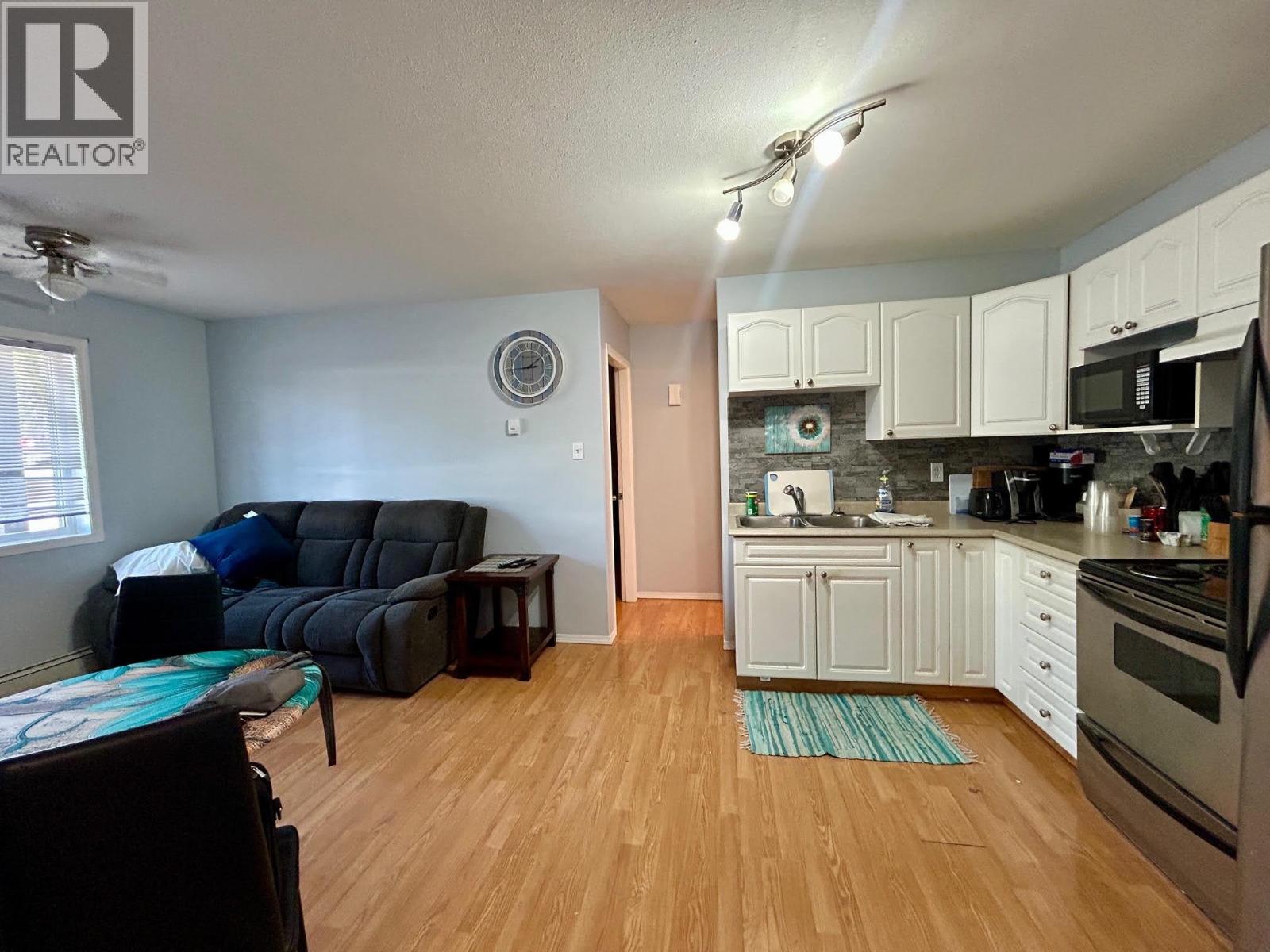 4807 S 50 Avenue, Fort Nelson, British Columbia  V0C 1R0 - Photo 15 - C8081494
