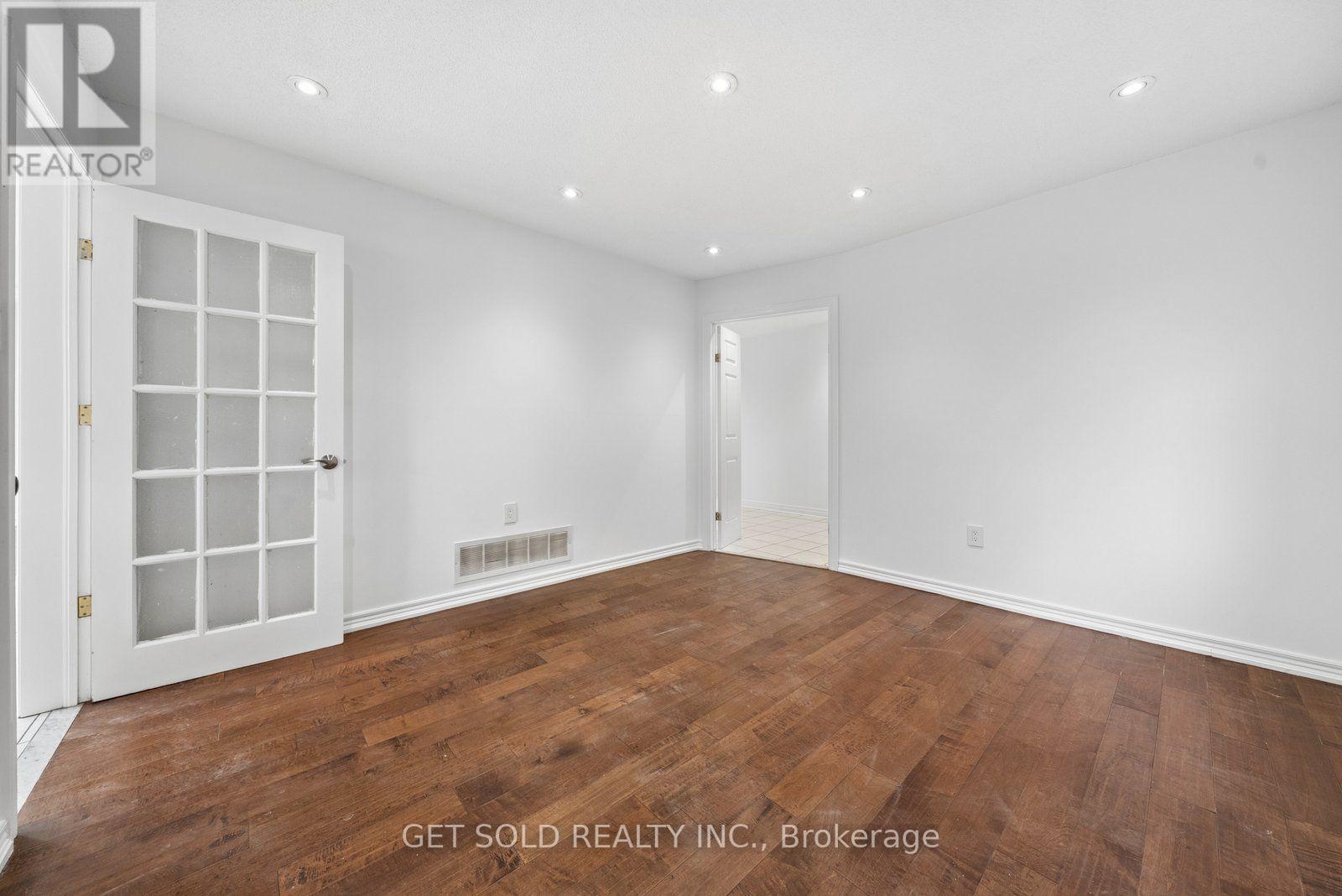 57 Oaklea Boulevard, Brampton, Ontario  L6Y 4W7 - Photo 10 - W13714292
