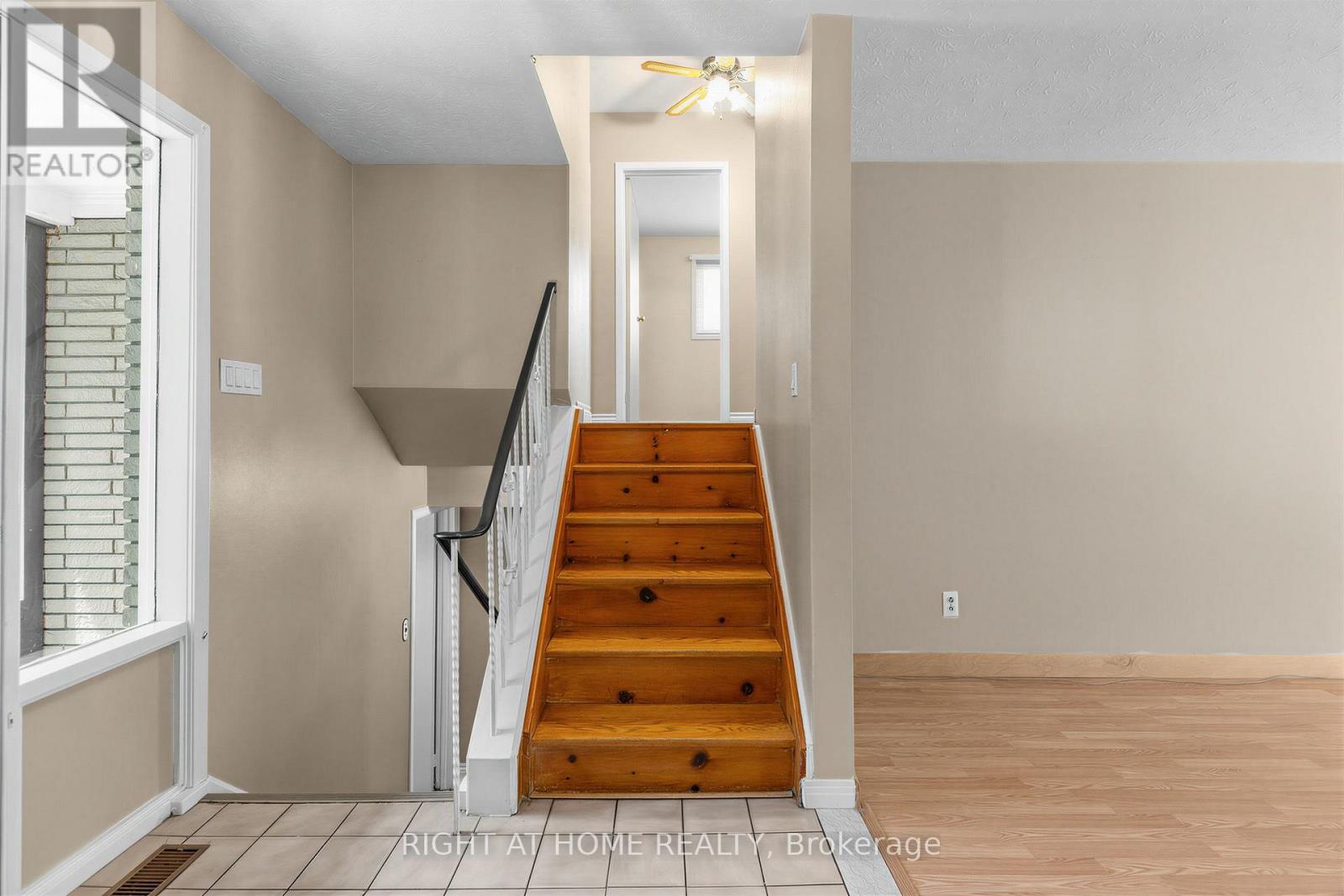 12 Candlewood Crescent, Toronto, Ontario  M3J 1G8 - Photo 14 - W13714354
