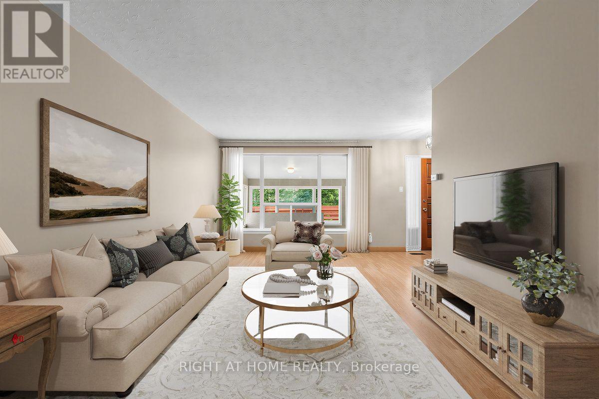 12 Candlewood Crescent, Toronto, Ontario  M3J 1G8 - Photo 6 - W13714354