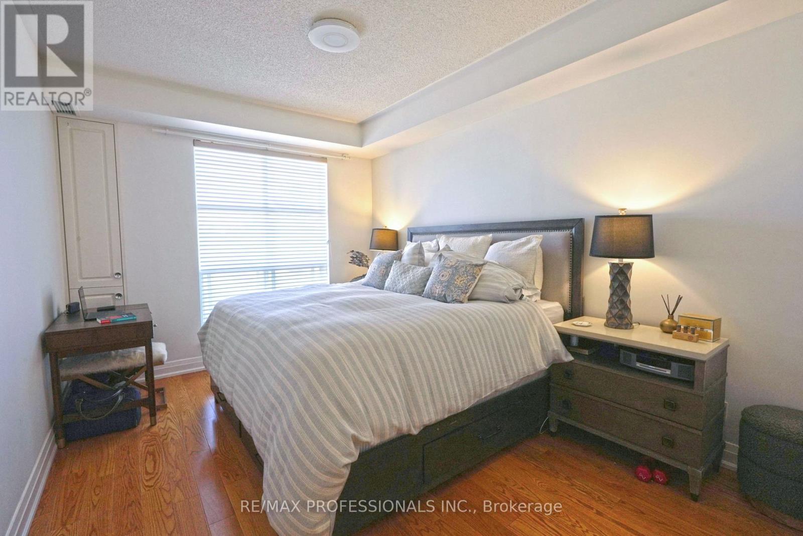 514 - 3085 Bloor Street W, Toronto, Ontario  M8X 1Z4 - Photo 10 - W13714388