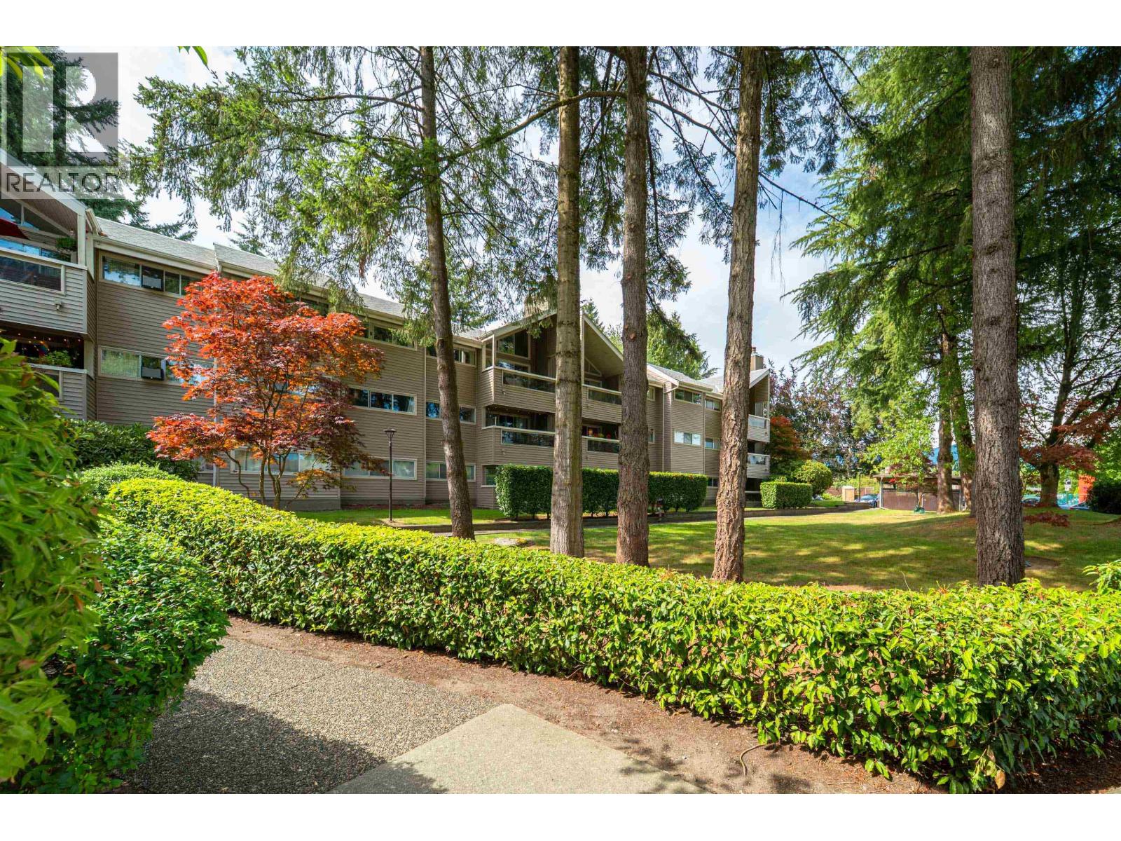 307 932 Robinson Street, Coquitlam, British Columbia  V3J 7R8 - Photo 5 - R3145981