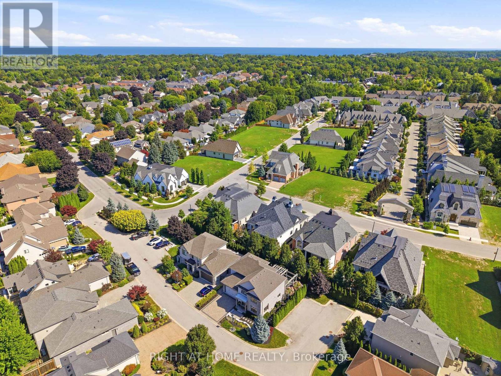 4 Meritage Lane, Niagara-On-The-Lake, Ontario  L0S 1J0 - Photo 44 - X13710326
