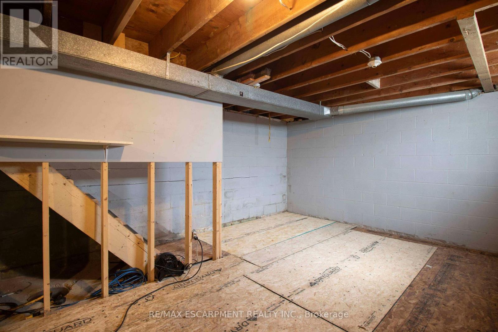 3689 #6 Highway, Haldimand, Ontario  N0A 1H0 - Photo 28 - X13714406