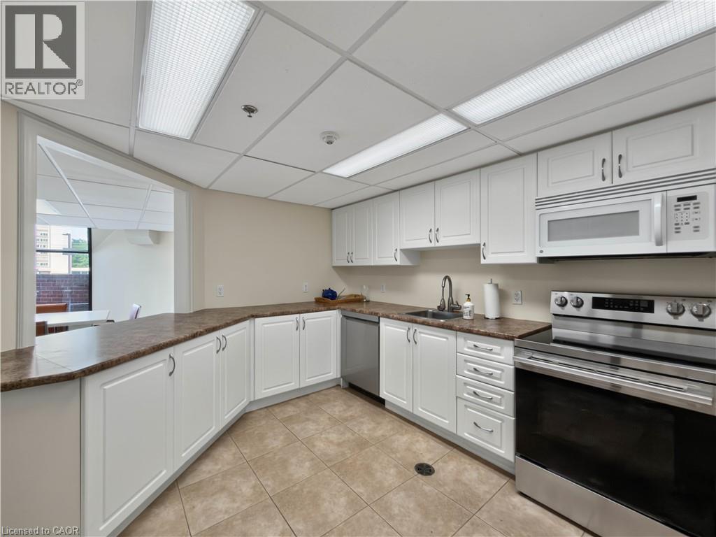 1230 Marlborough Court Unit# 202, Oakville, Ontario  L6H 3K6 - Photo 7 - 40857338