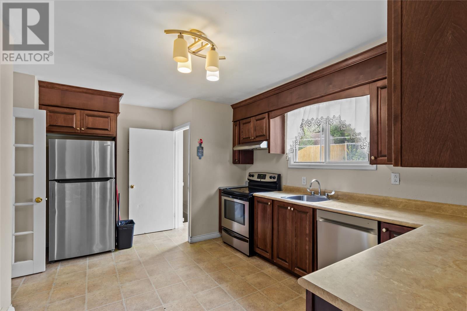 42 Kennedy Road, St. John's, Newfoundland & Labrador  A1E 2G8 - Photo 8 - 1302391