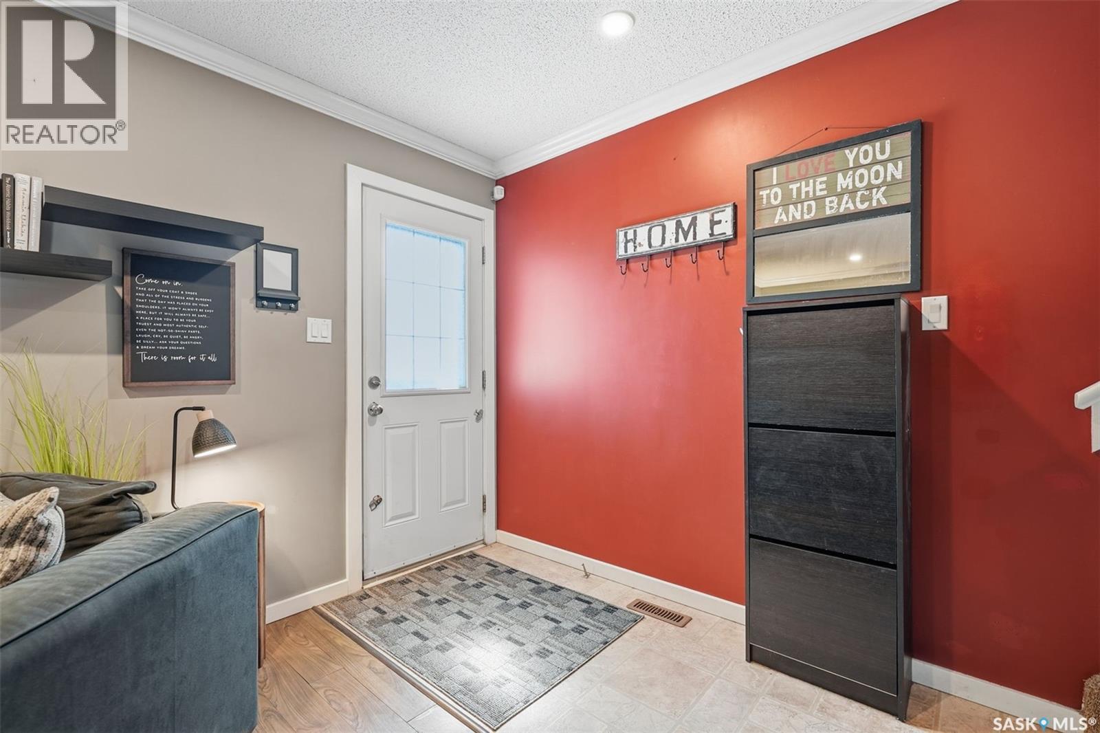 35 202 Mckague Crescent, Saskatoon, Saskatchewan  S7R 0L8 - Photo 2 - SK046698