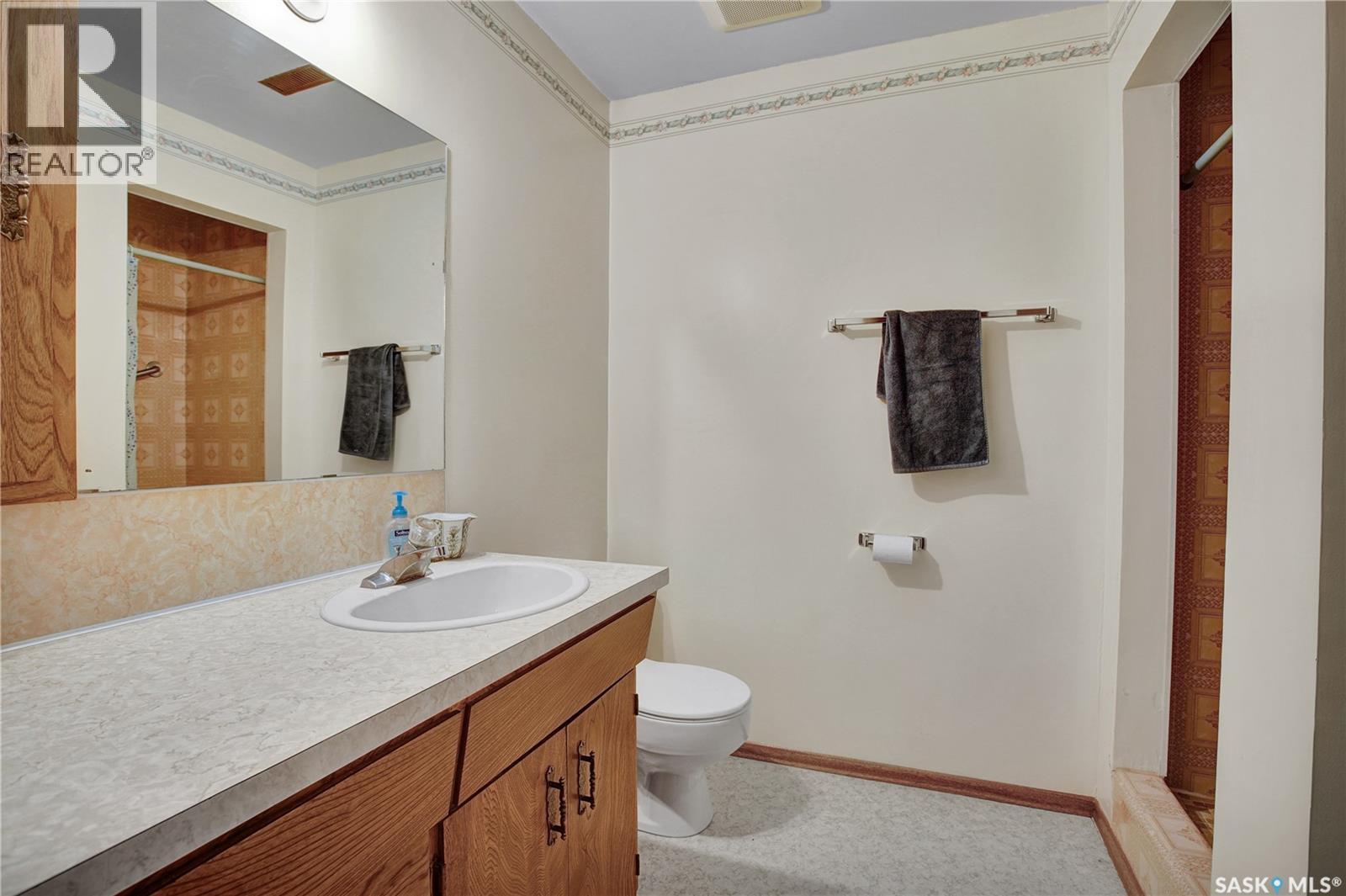 2009 Railway Avenue, Laird, Saskatchewan  S0K 2H0 - Photo 30 - SK046632